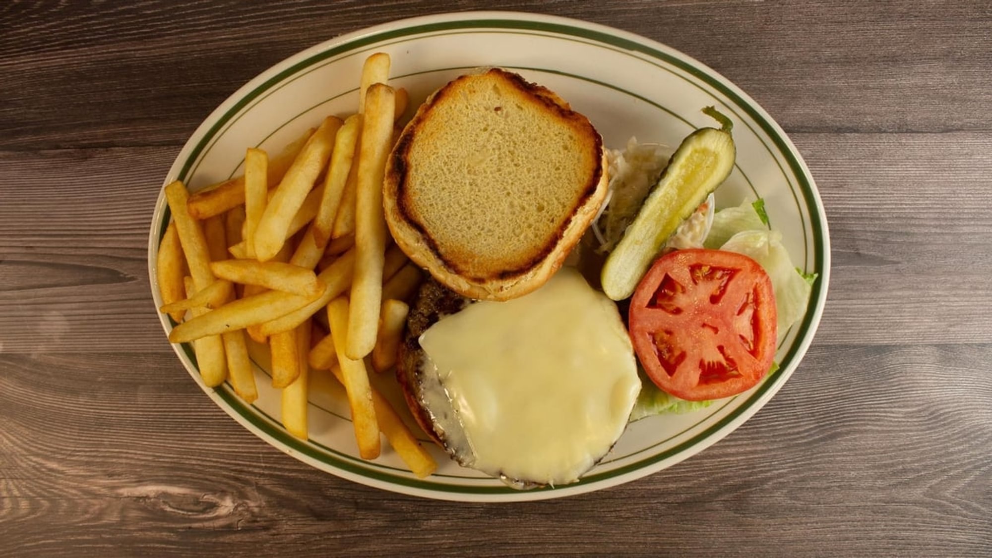 Classic Cheeseburger