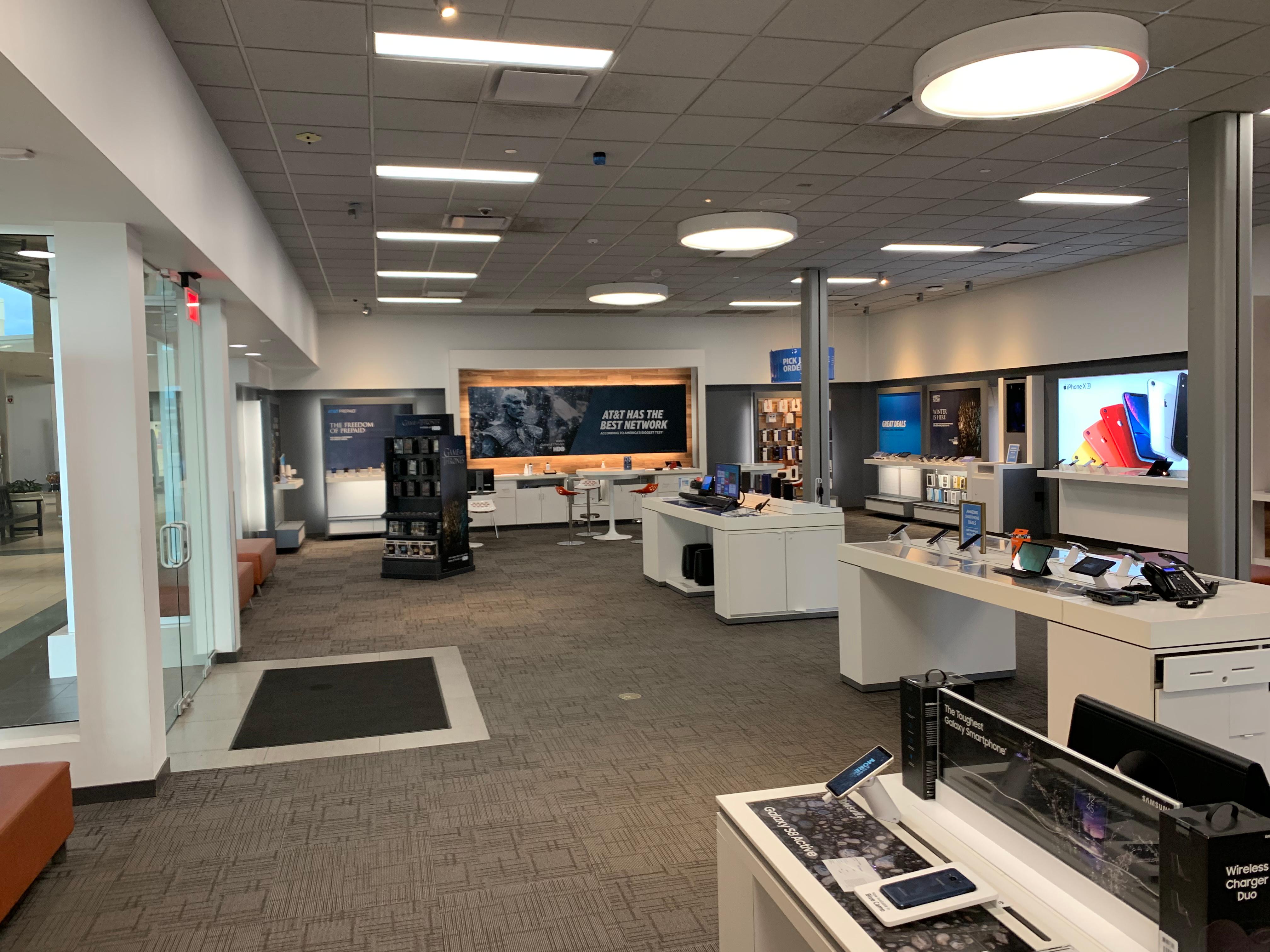 AT&T Store Photo