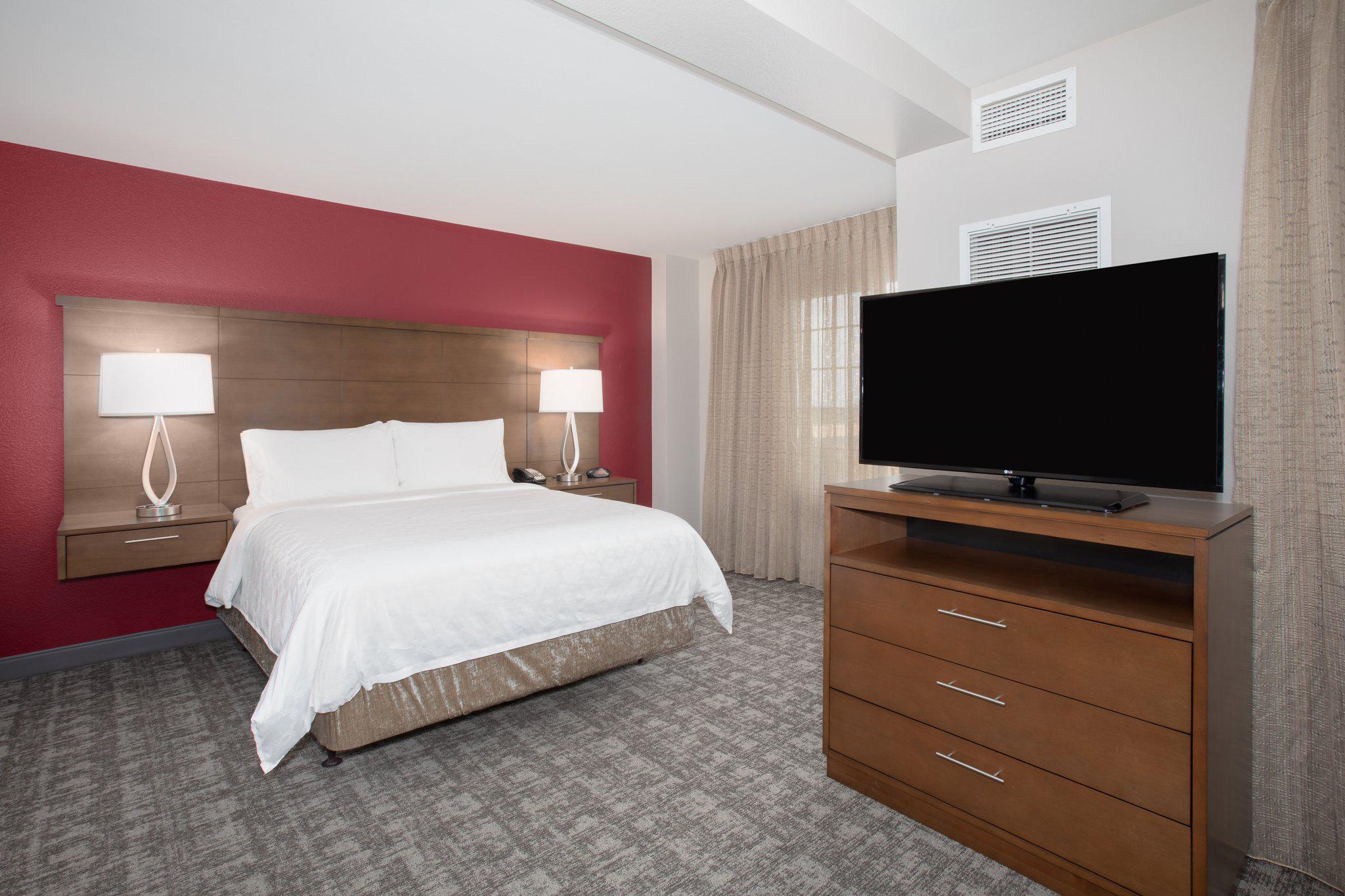 Staybridge Suites Denver International Airport Photo