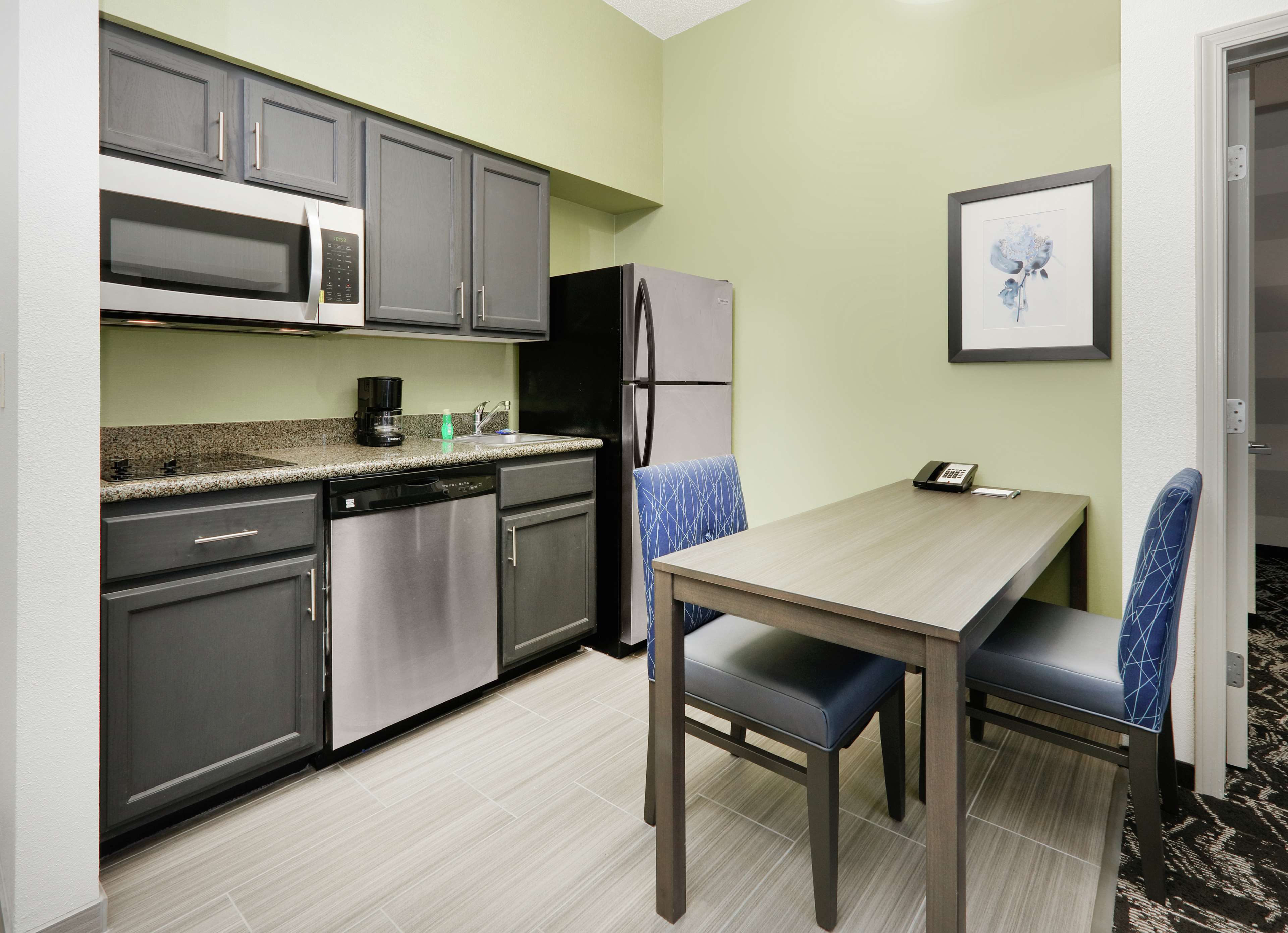 Homewood Suites by Hilton St. Louis-Chesterfield Photo