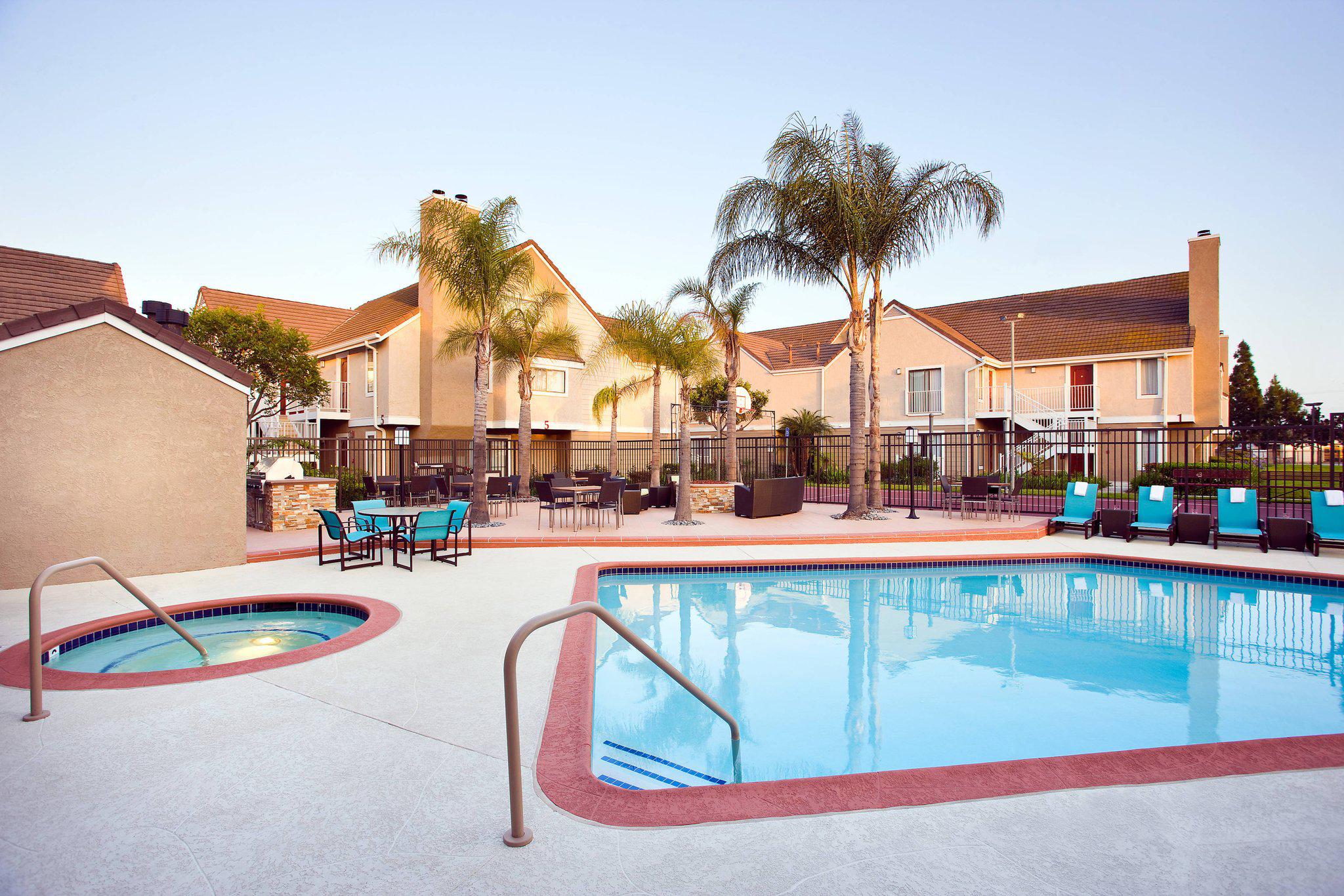 Residence Inn by Marriott Costa Mesa Newport Beach Photo