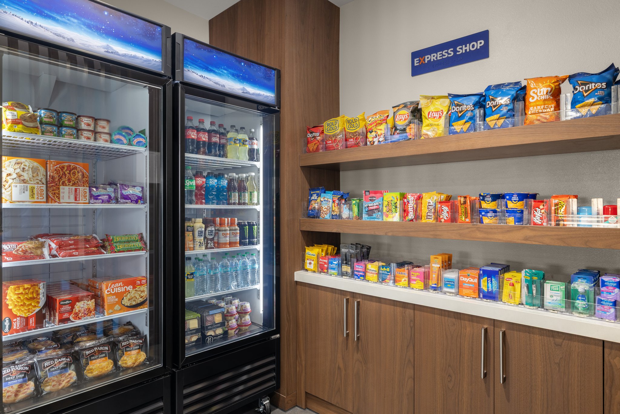 Holiday Inn Express & Suites Phoenix - Midtown by IHG Image