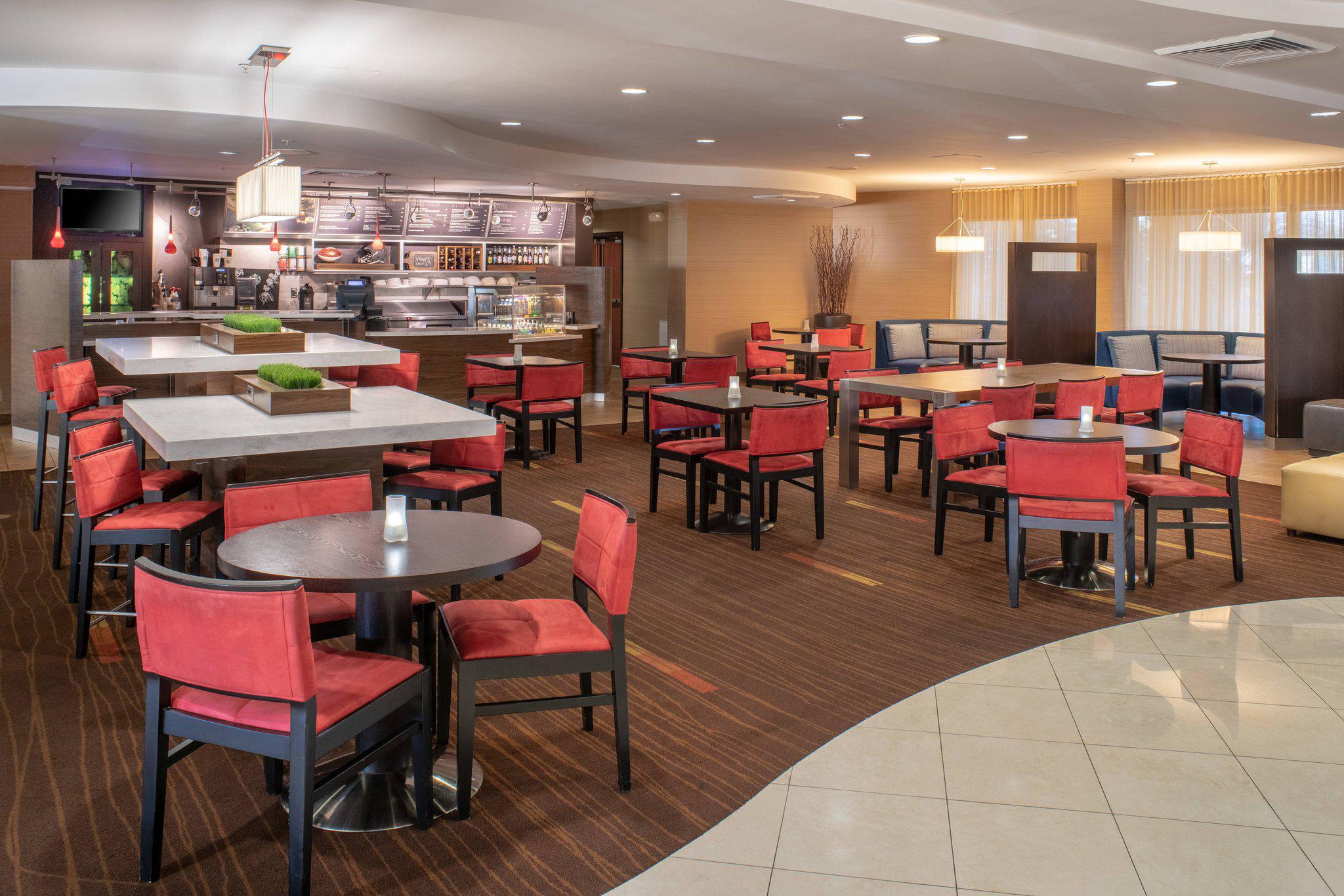 Courtyard by Marriott Jacksonville Orange Park Photo
