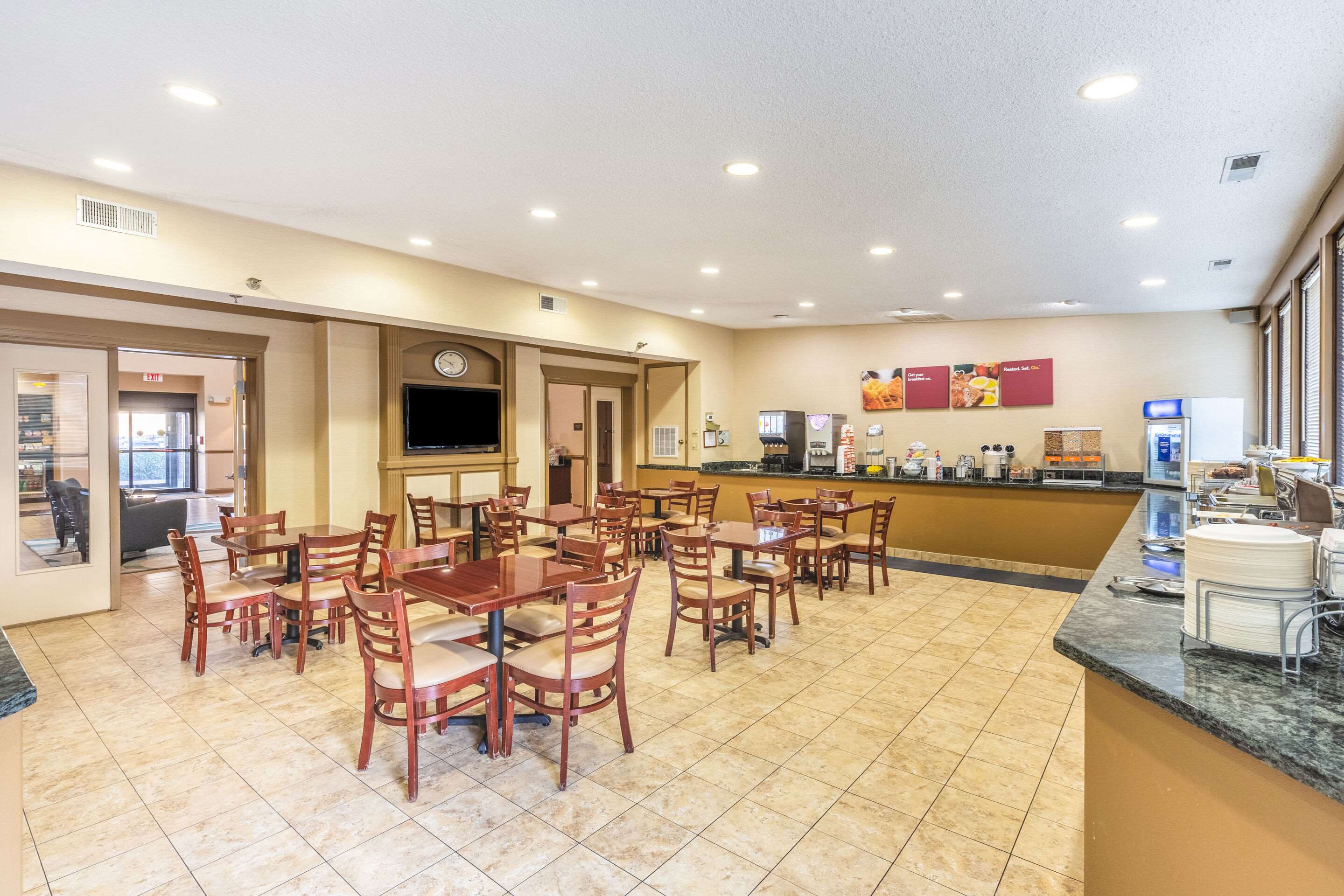 Comfort Suites Chesapeake - Norfolk Photo