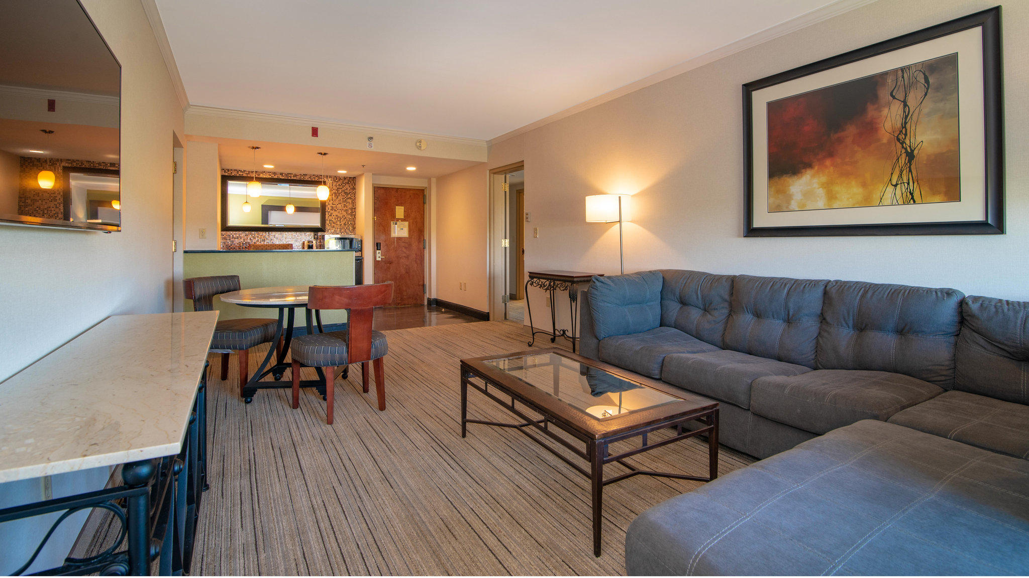 Holiday Inn Express Stony Brook-Long Island Photo