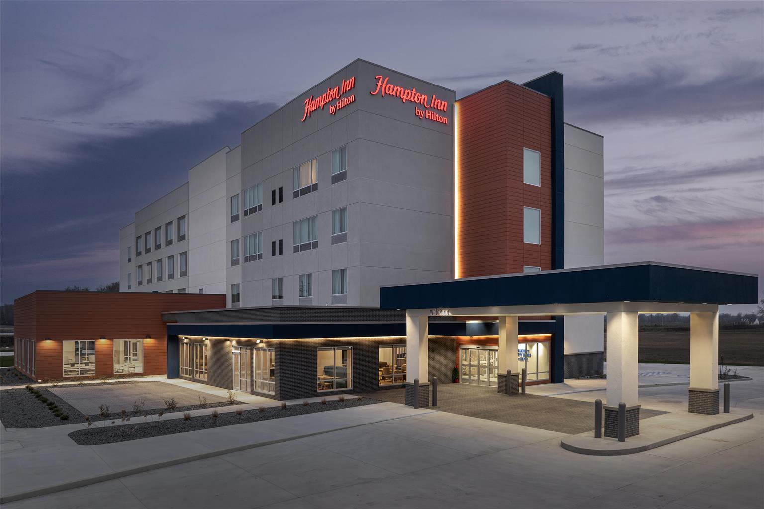 Hampton Inn by Hilton Dexter Image