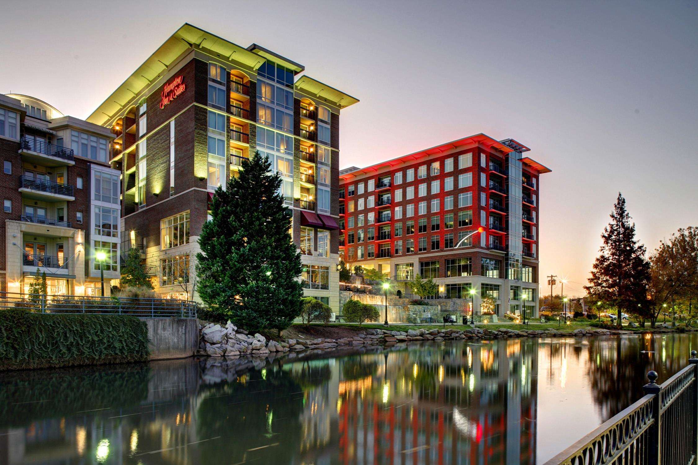 Hampton Inn & Suites Greenville-Downtown-RiverPlace Photo