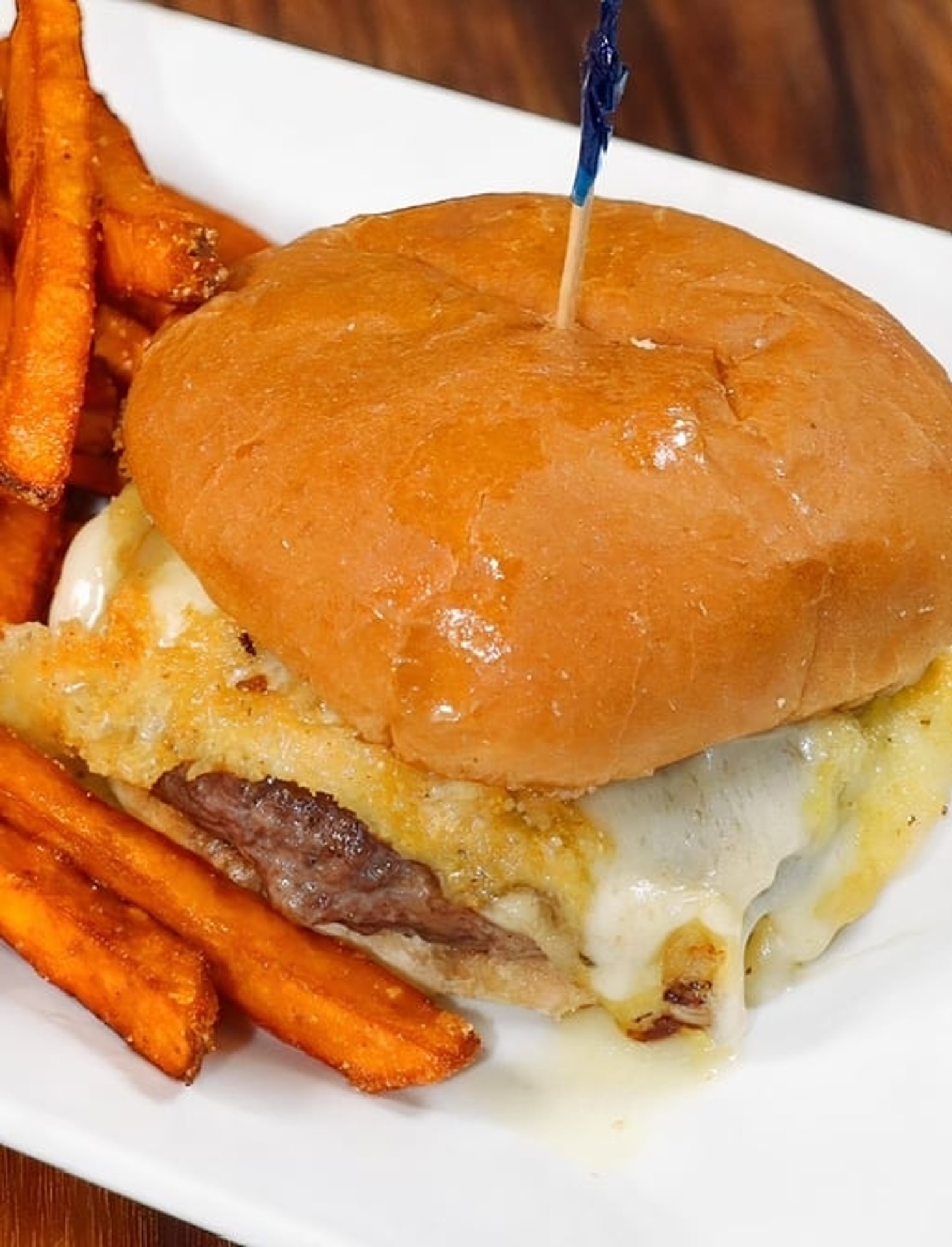 Saganaki Burger