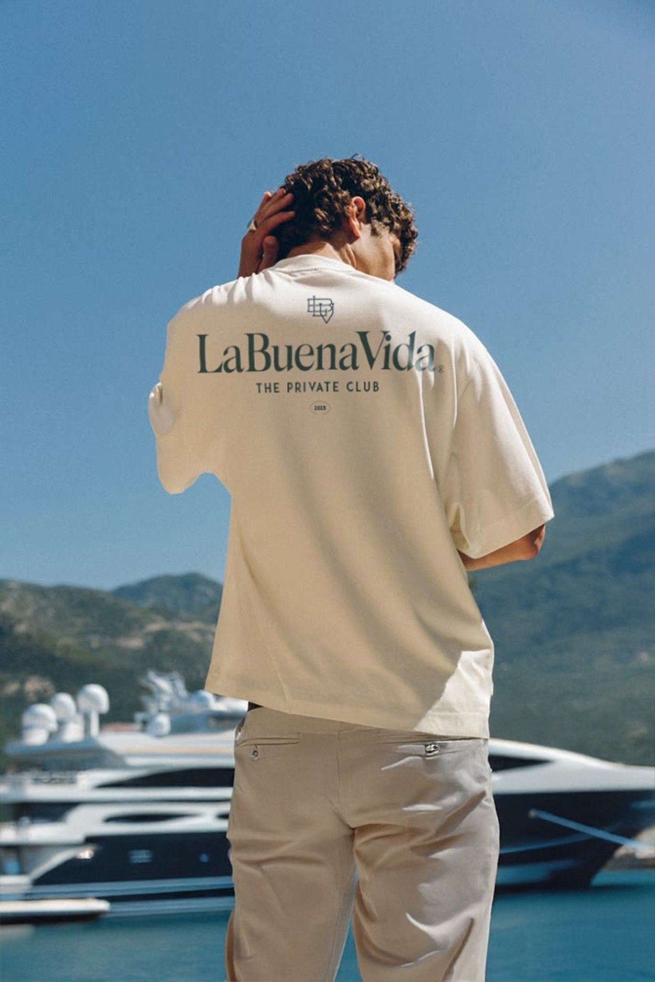 T-Shirt