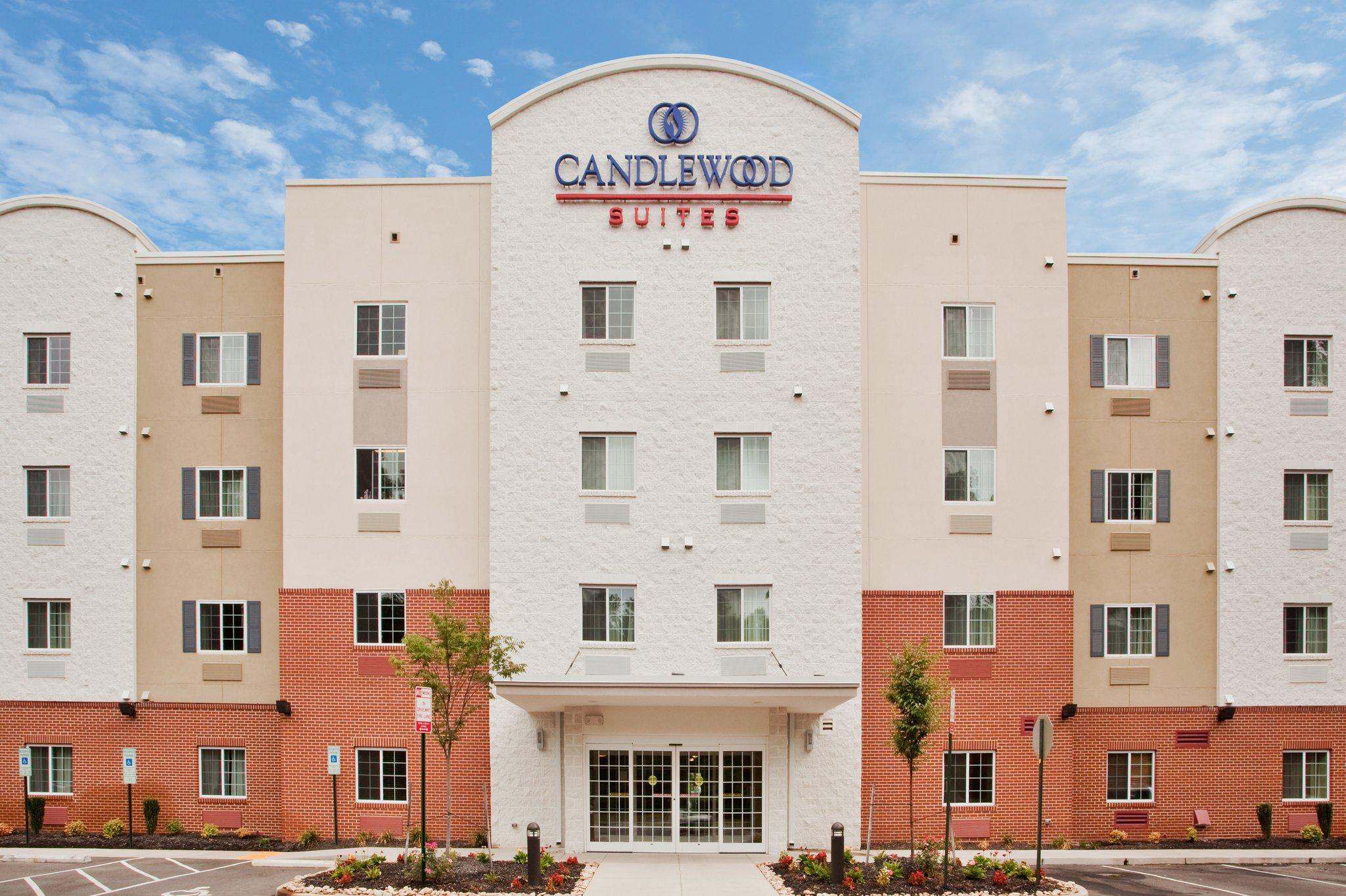 Candlewood Suites Richmond Airport Photo