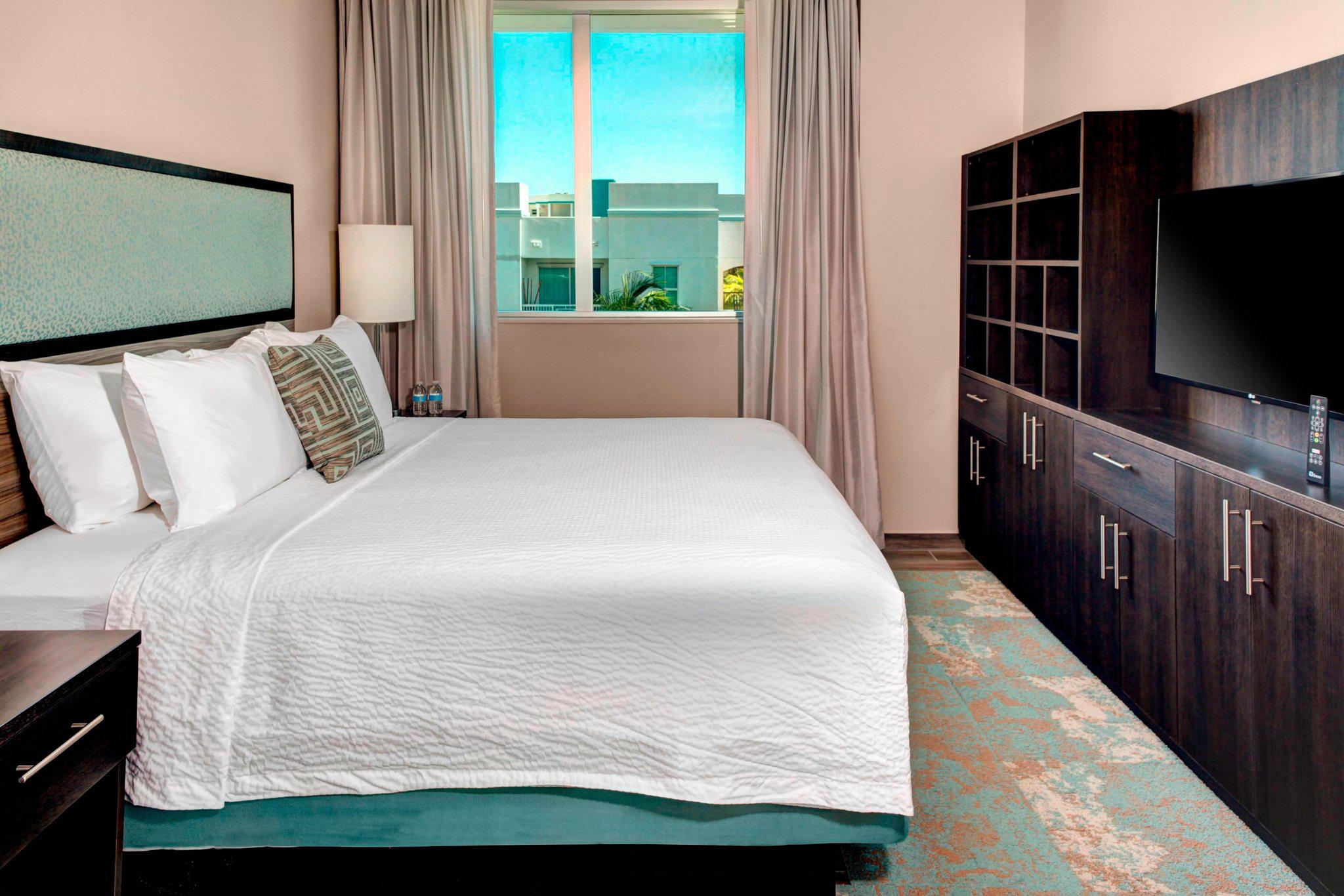 Residence Inn by Marriott Miami Beach Surfside Photo