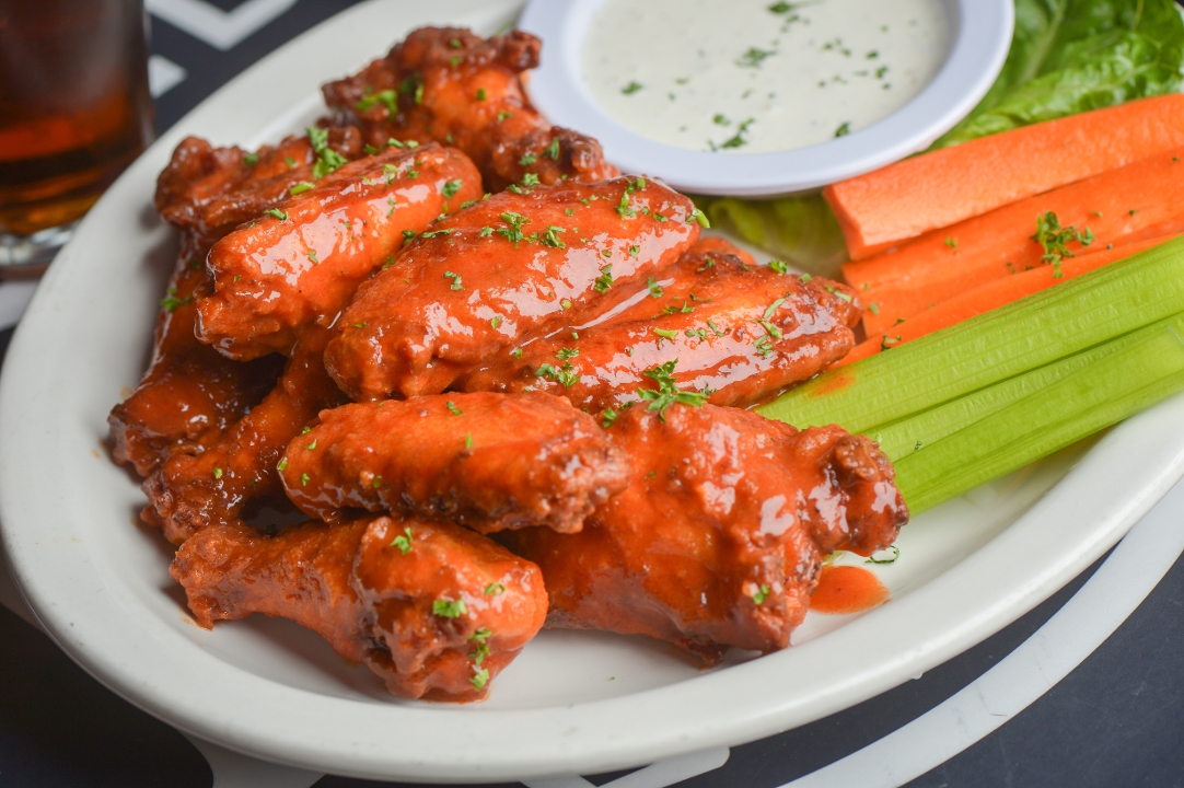 CHICKEN WINGS