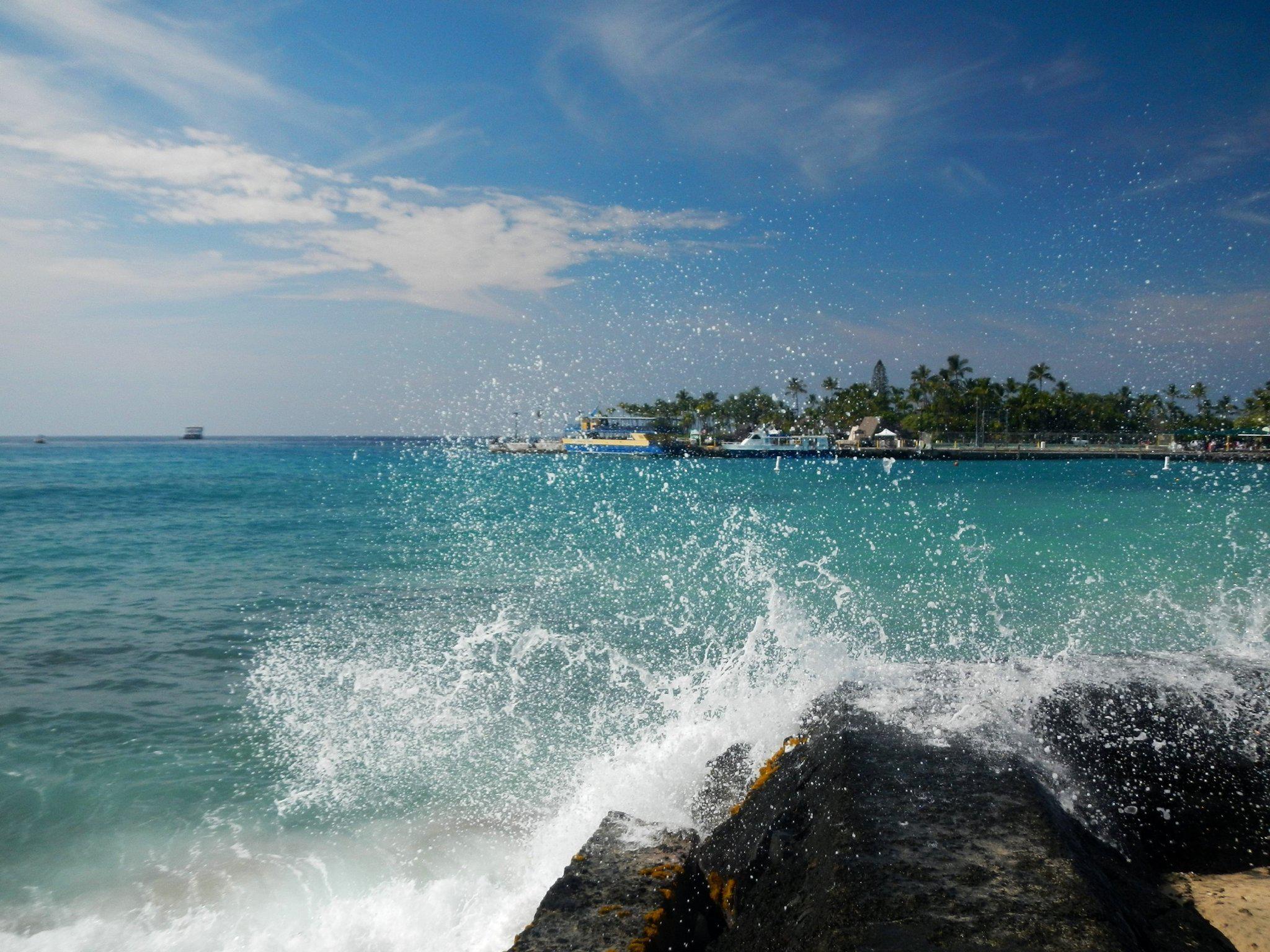 Holiday Inn Express & Suites Kailua-Kona Photo