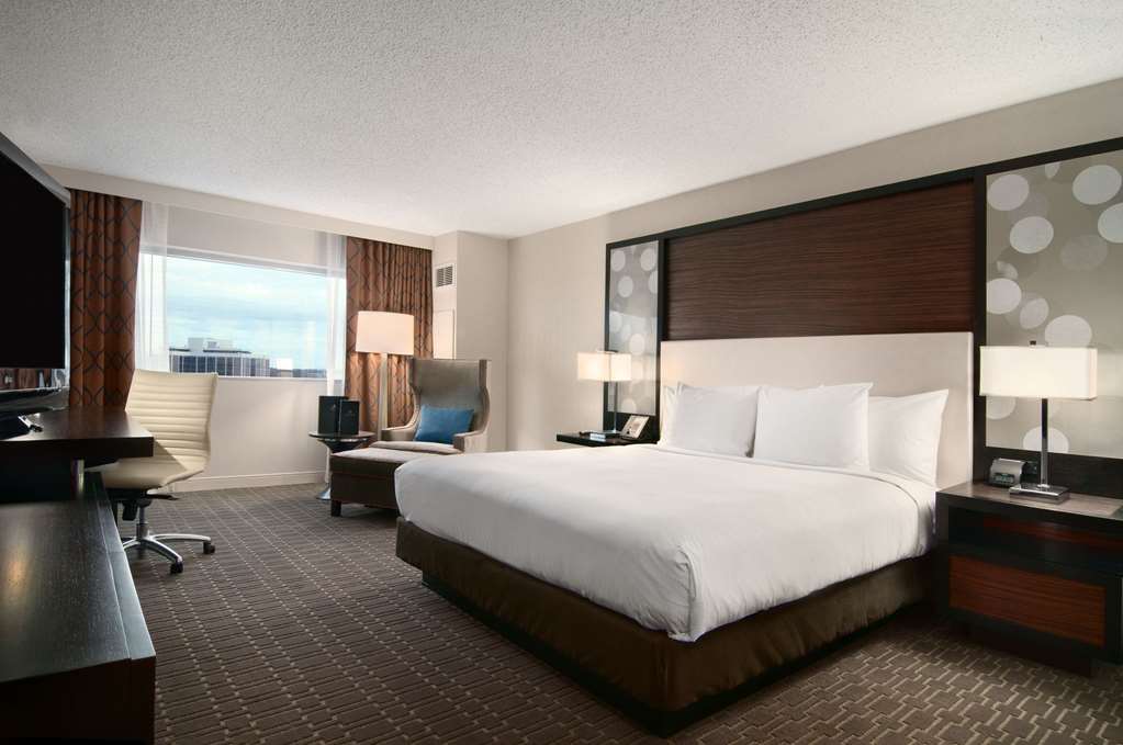 Hilton Atlanta Airport Image