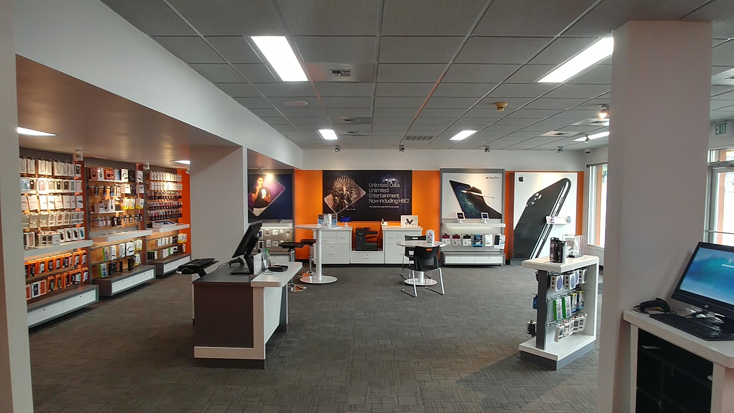 AT&T Store Photo