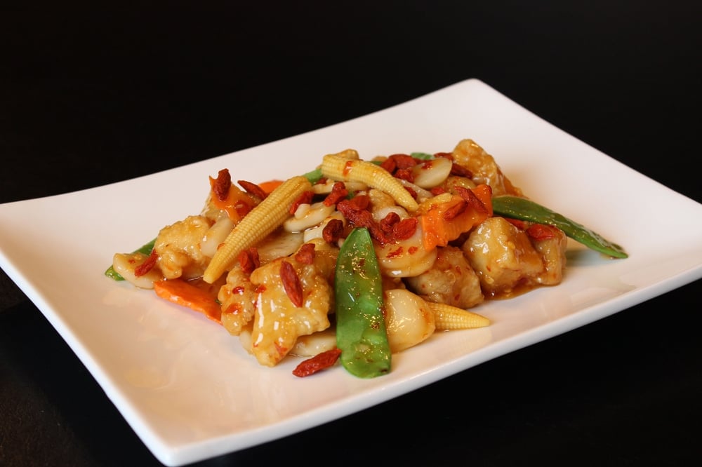 (L) Goji Berry Chicken