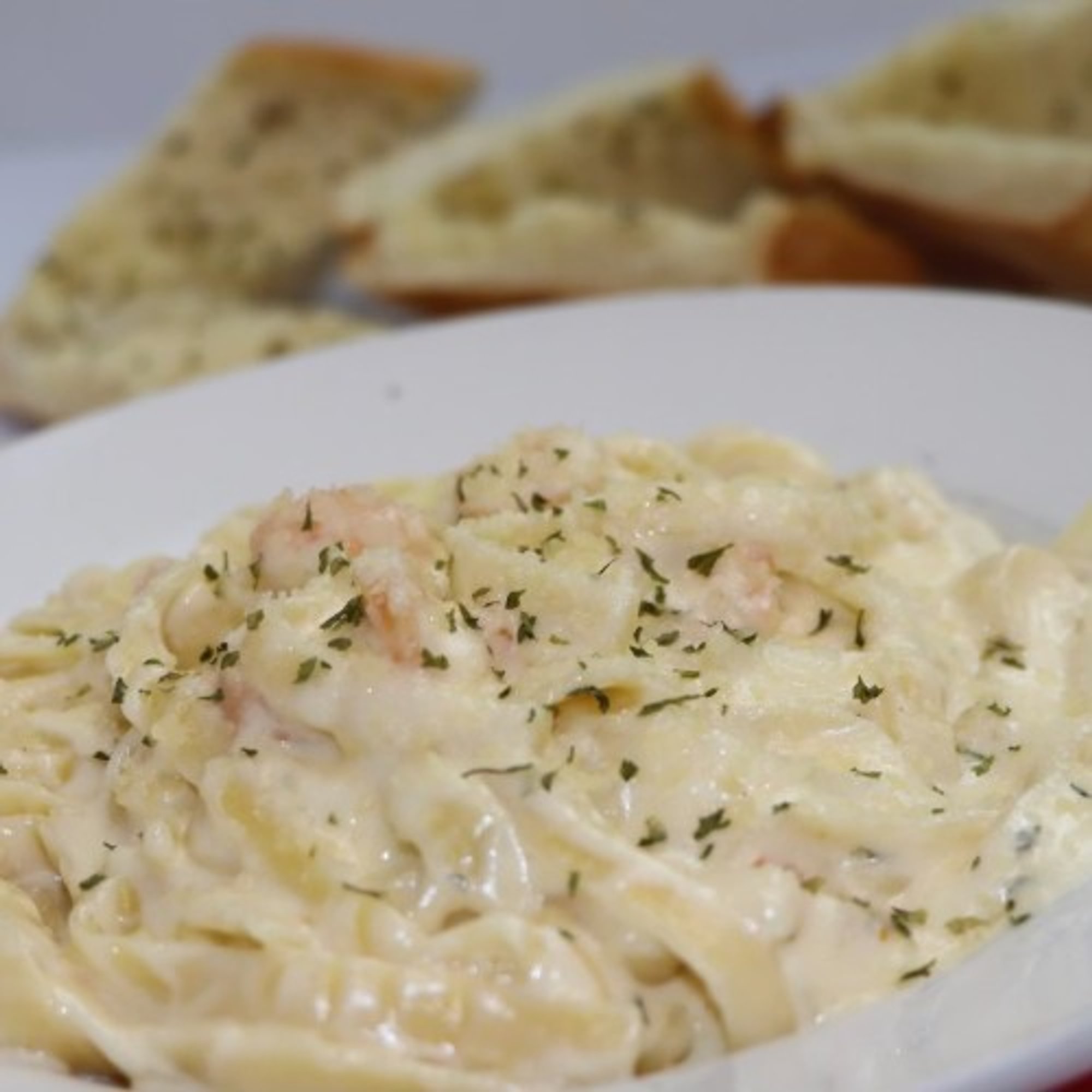 Fettuccine Alfredo