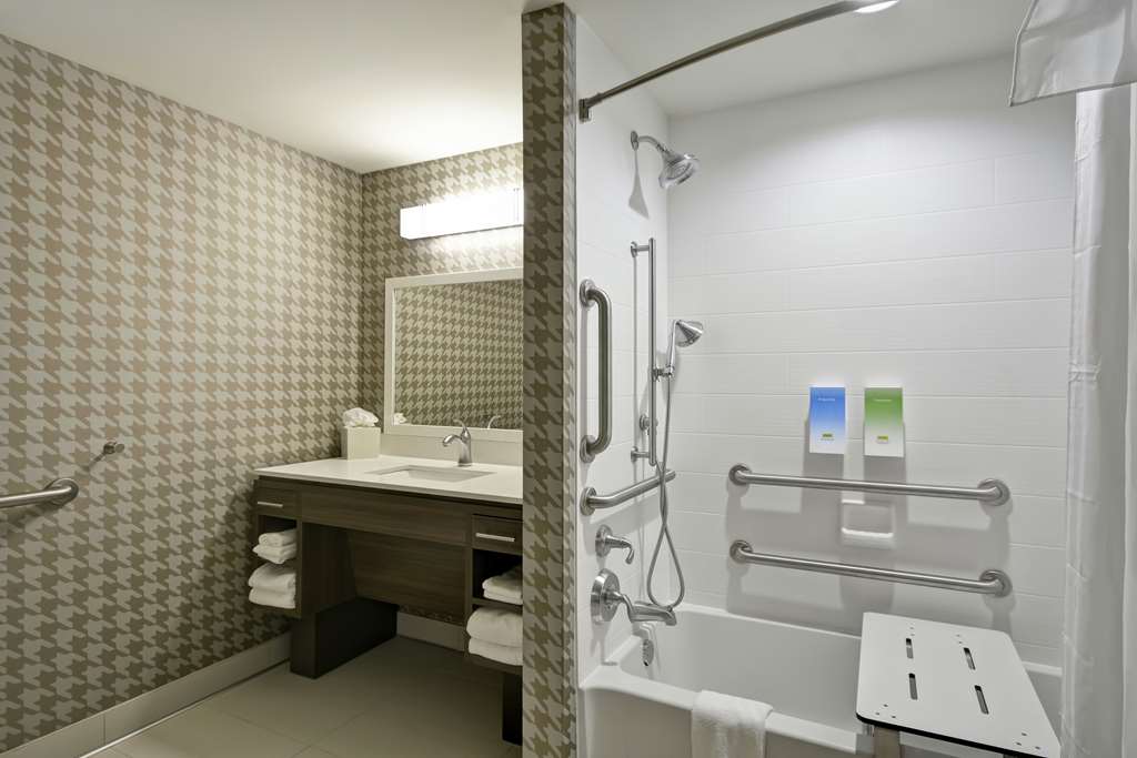 Home2 Suites by Hilton Plymouth Minneapolis Image