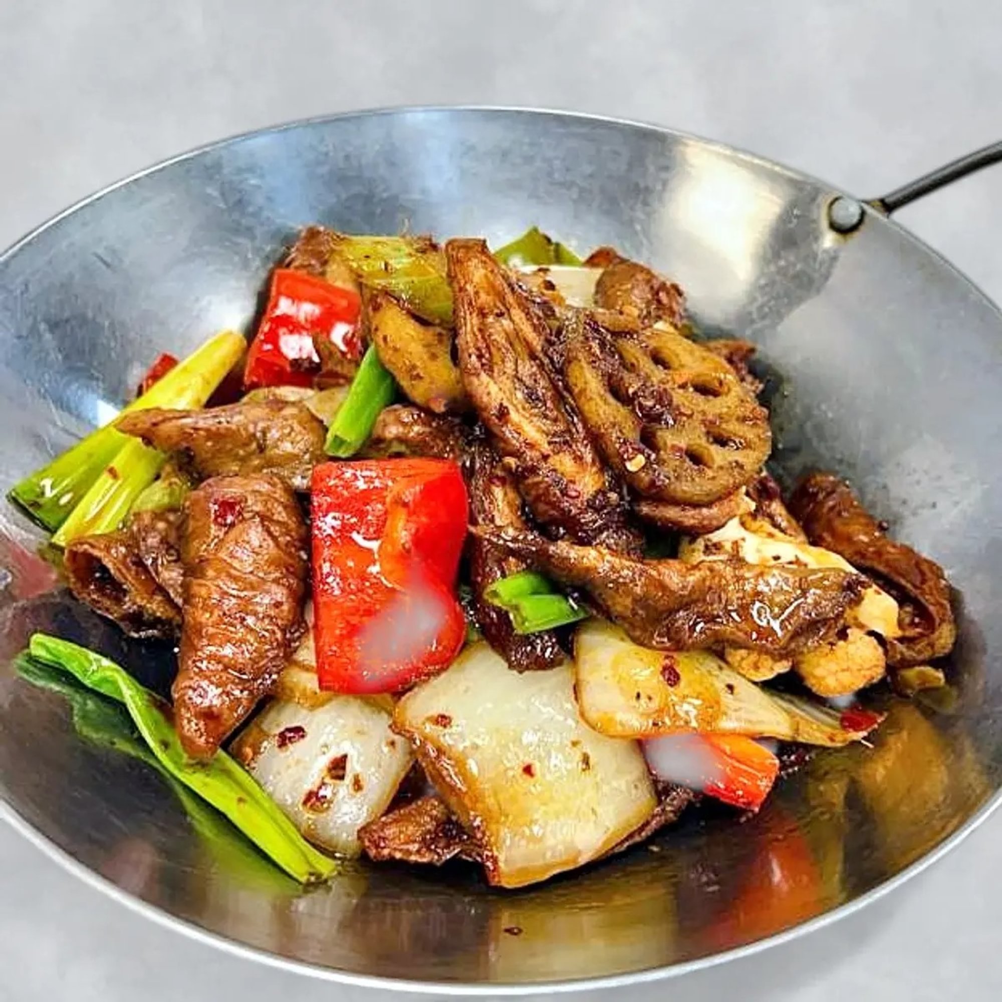 Dry Pot Pork Intestines 干锅肥肠