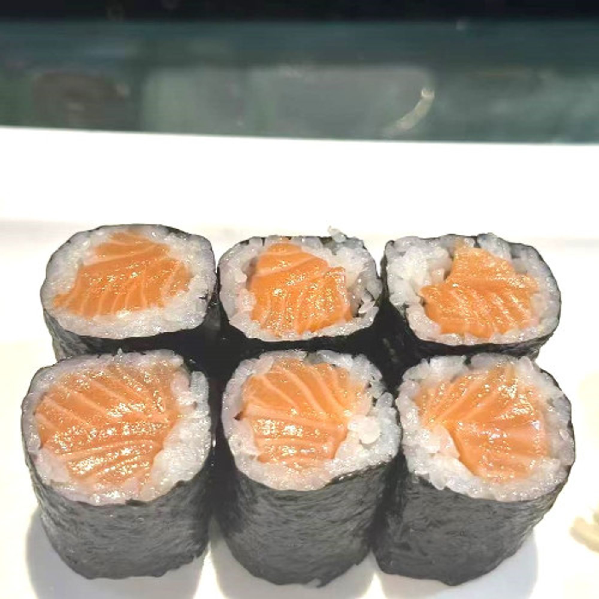 Salmon Roll