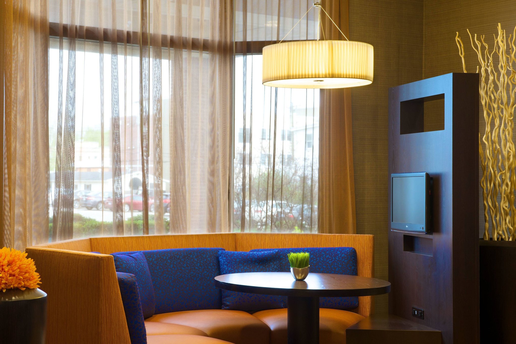 Courtyard by Marriott Bloomington Photo