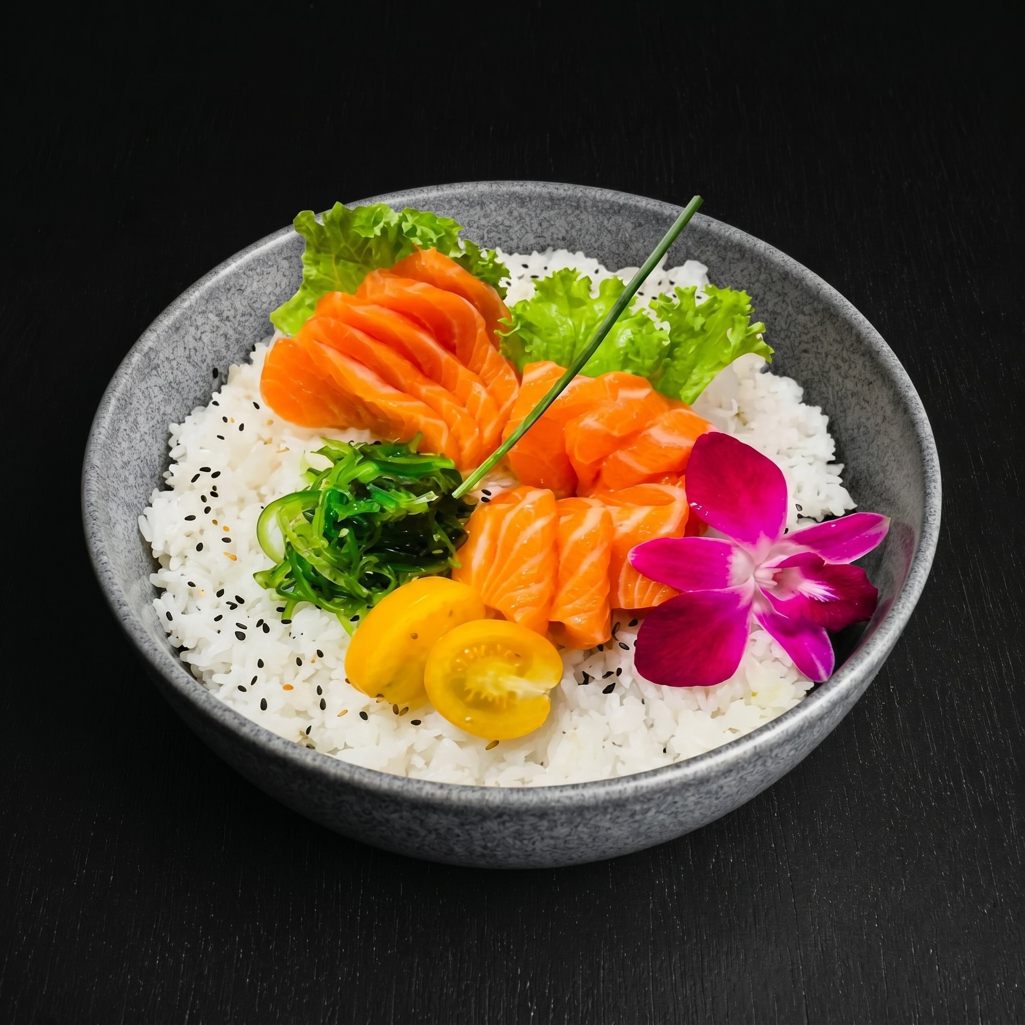 Tuna or Salmon Don