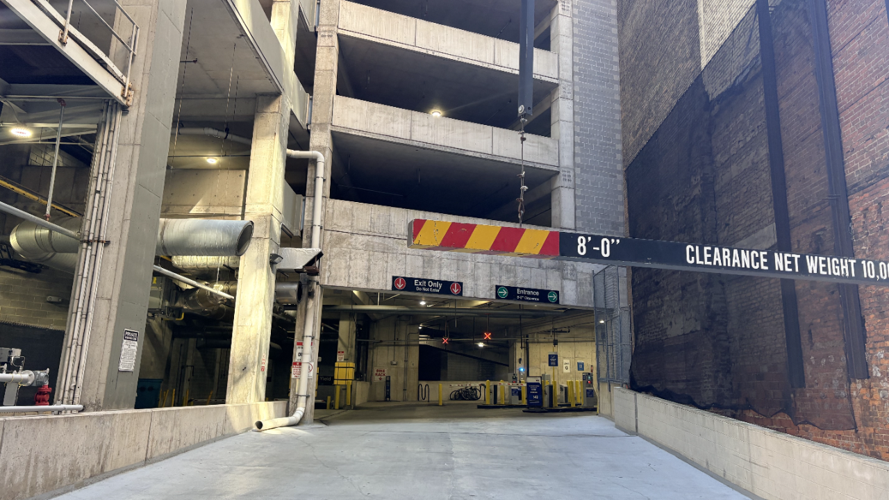 LAZ Parking - 515 Euclid Garage