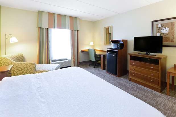 Images Hampton Inn & Suites Blairsville