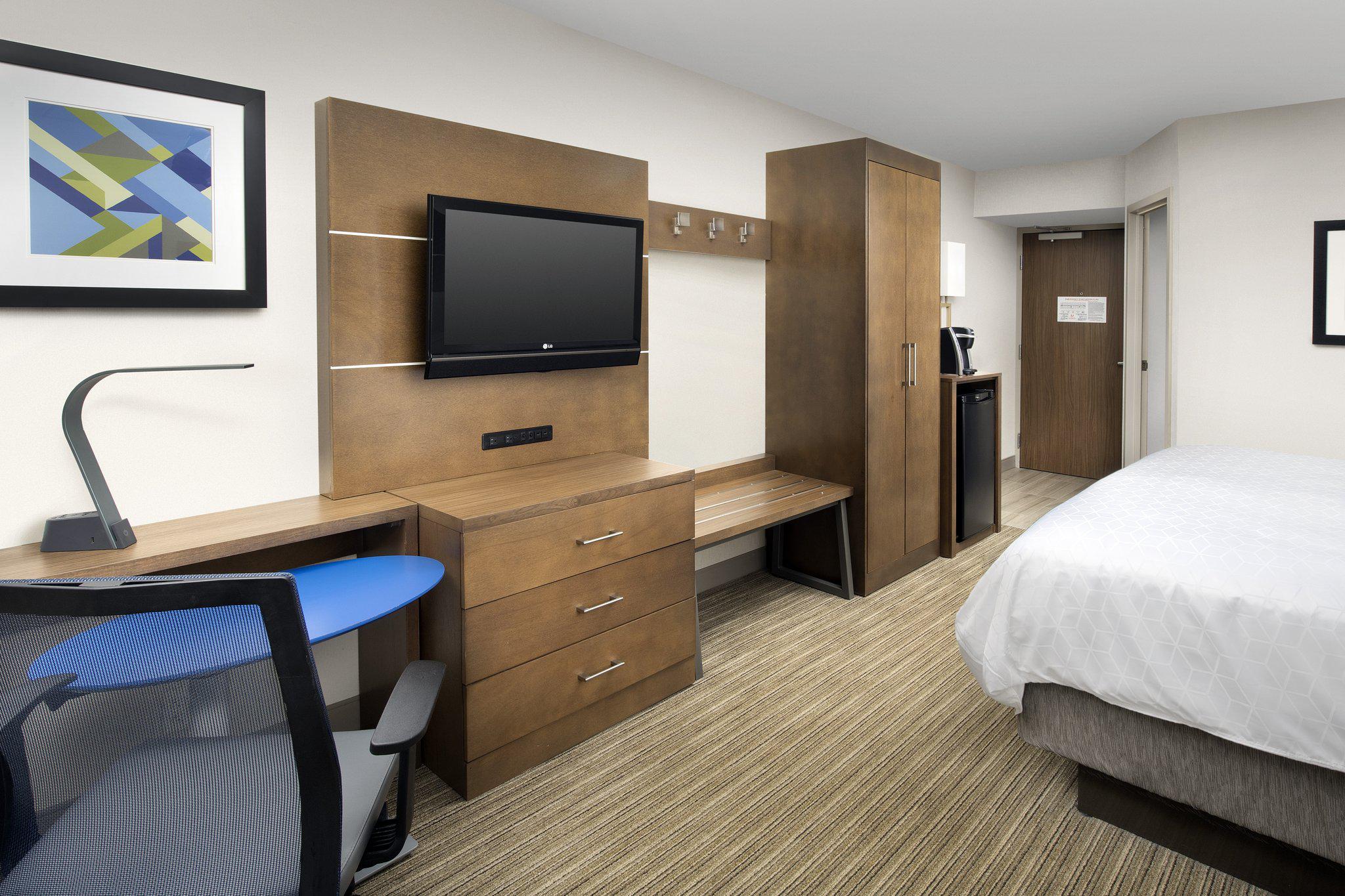 Holiday Inn Express Andover North-Lawrence Photo