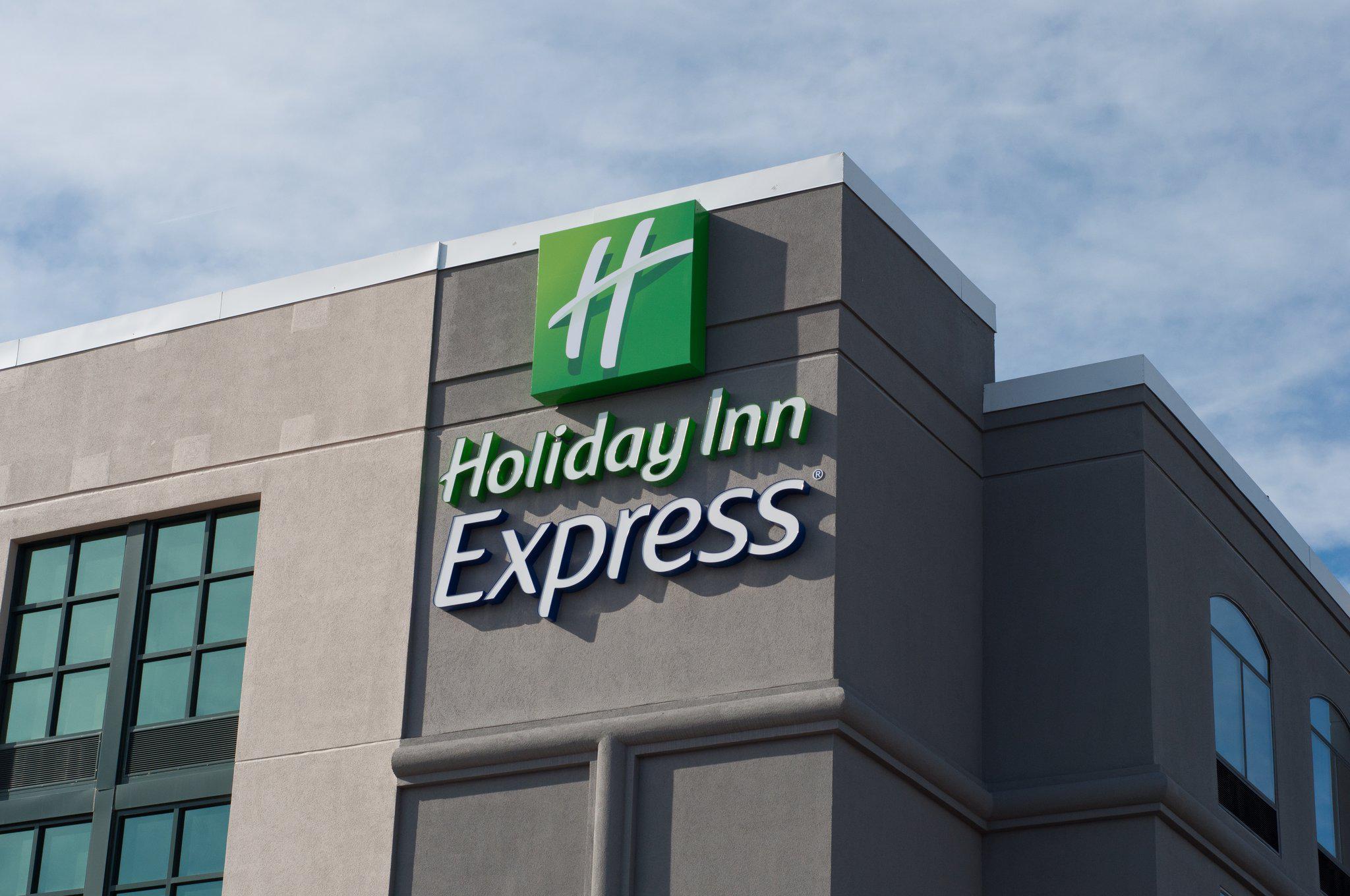 Holiday Inn Express Quantico - Stafford Photo