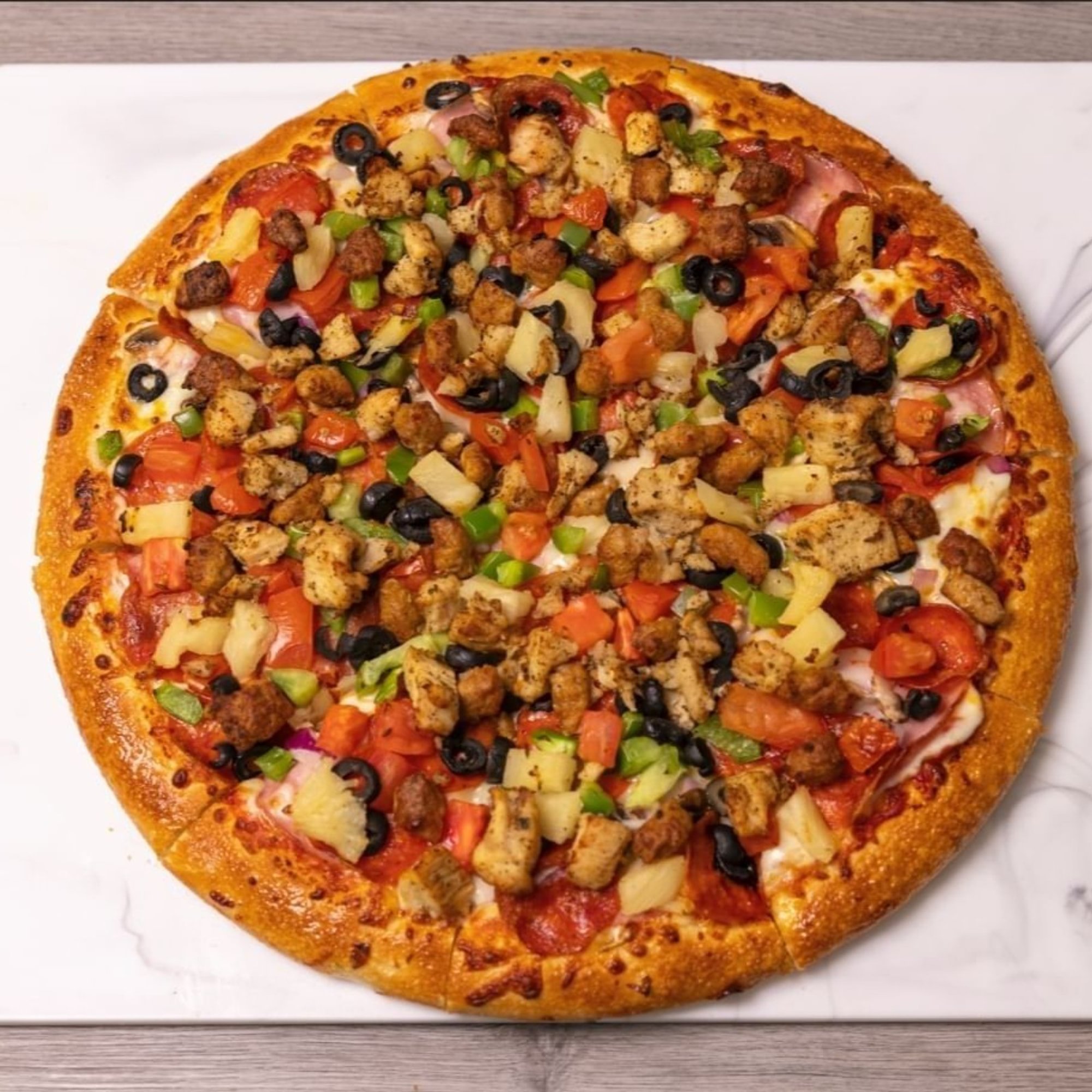 Mega Pizza