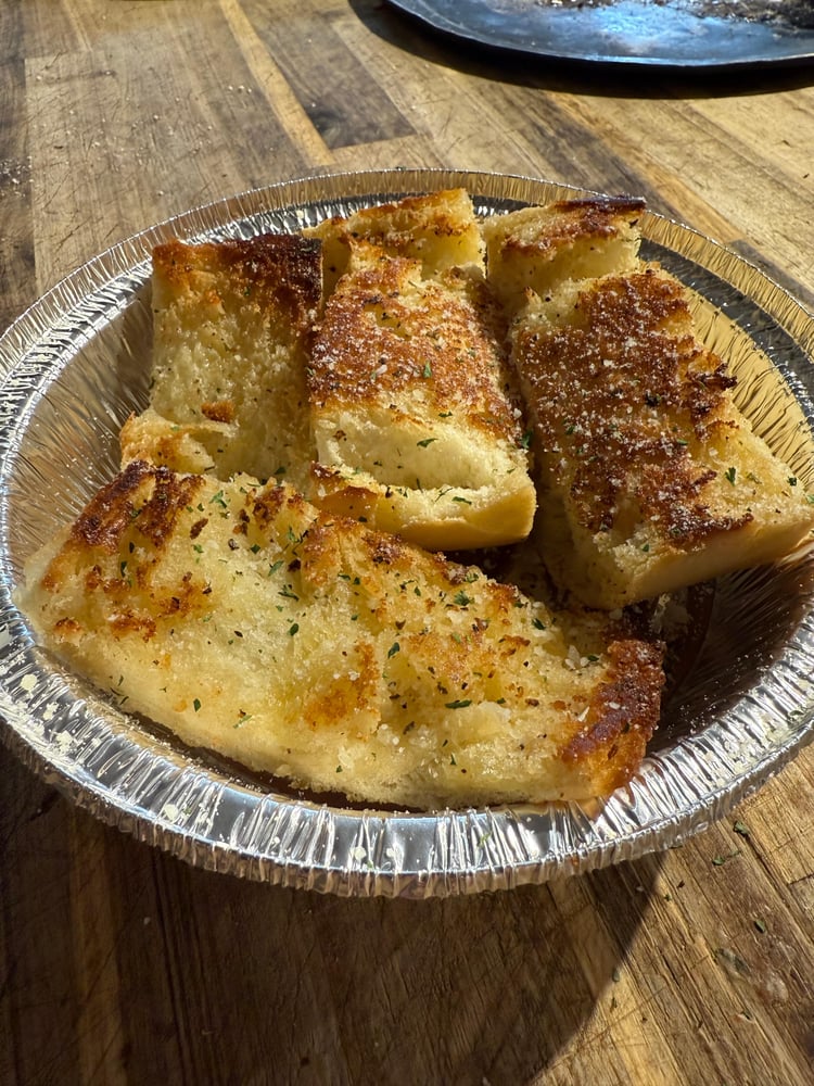 1/4 Loaf Garlic Bread