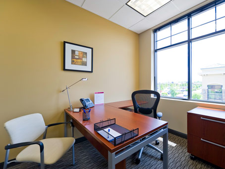 Regus - Minnesota, Maple Grove - Arbor Lakes Photo