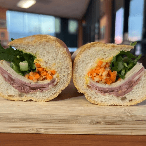 8. Le Combo Sandwich | Bánh Mì Đặc Biệt
