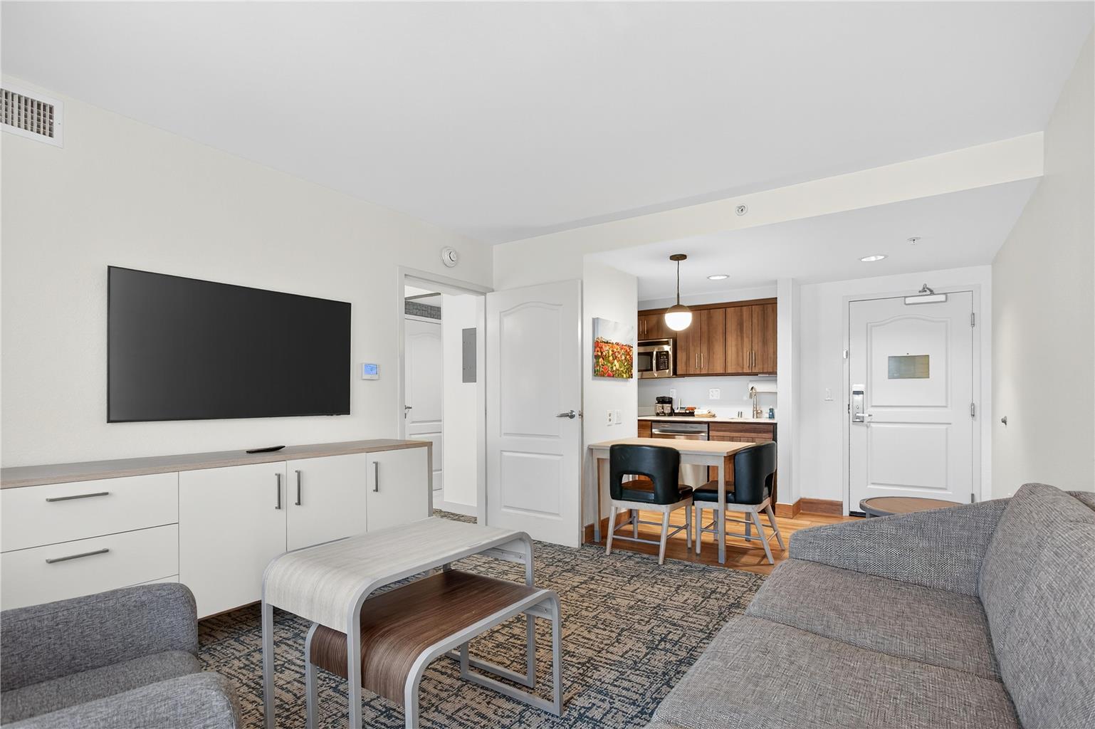 Homewood Suites by Hilton Carlsbad-North San Diego County Image