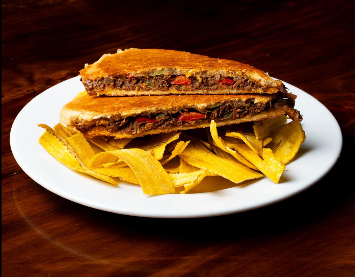 Ropa Vieja Sandwich | Shredded Beef Sandwich