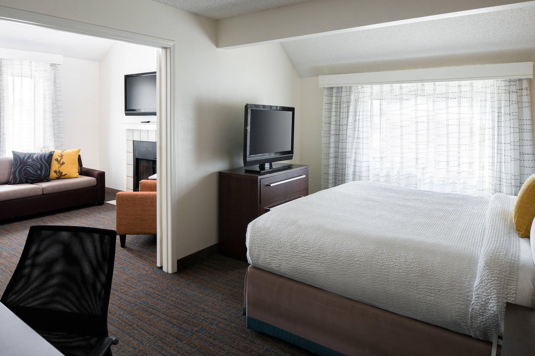 Residence Inn by Marriott Costa Mesa Newport Beach Photo