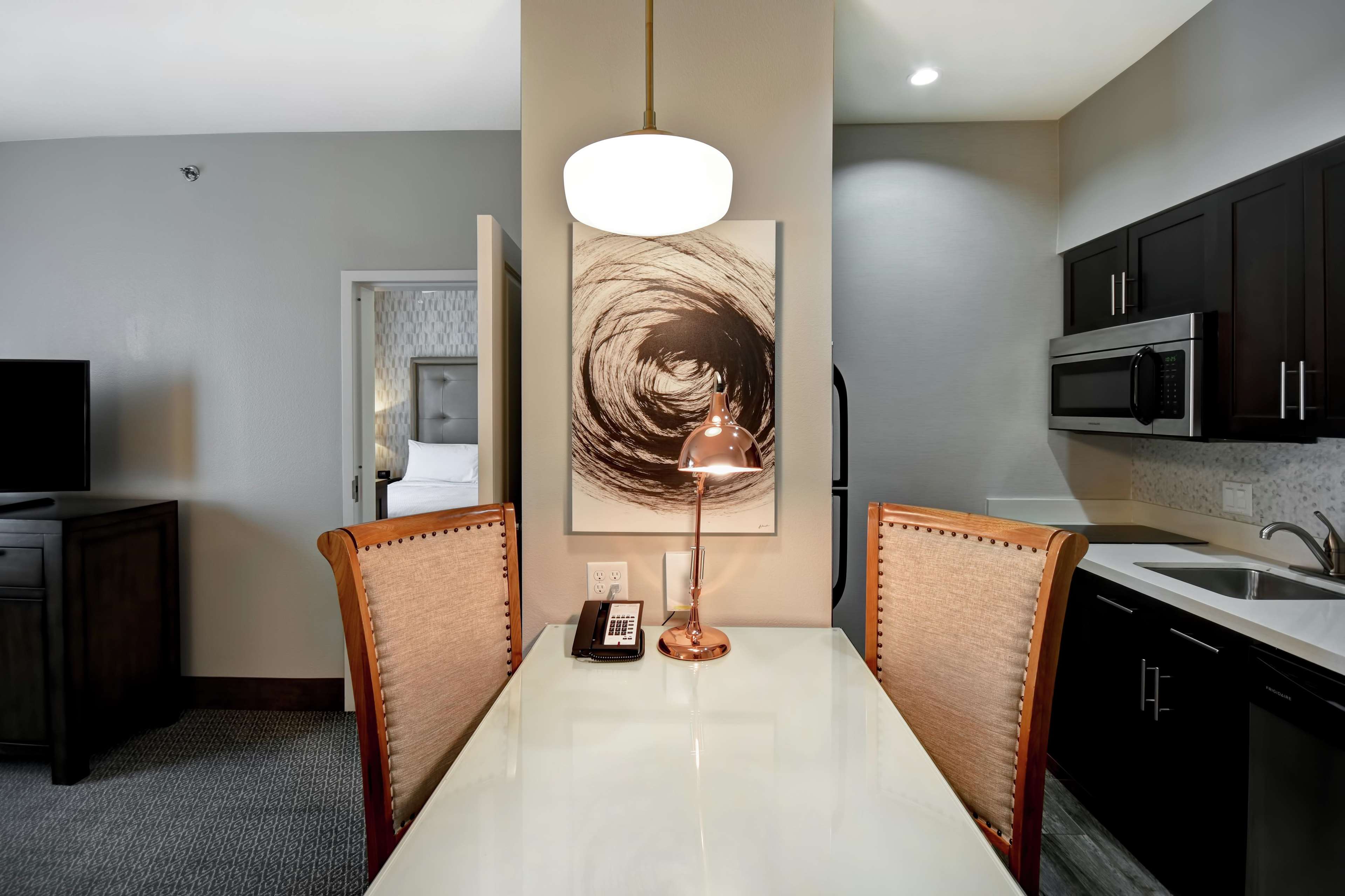 Homewood Suites by Hilton Dallas/Arlington South Photo