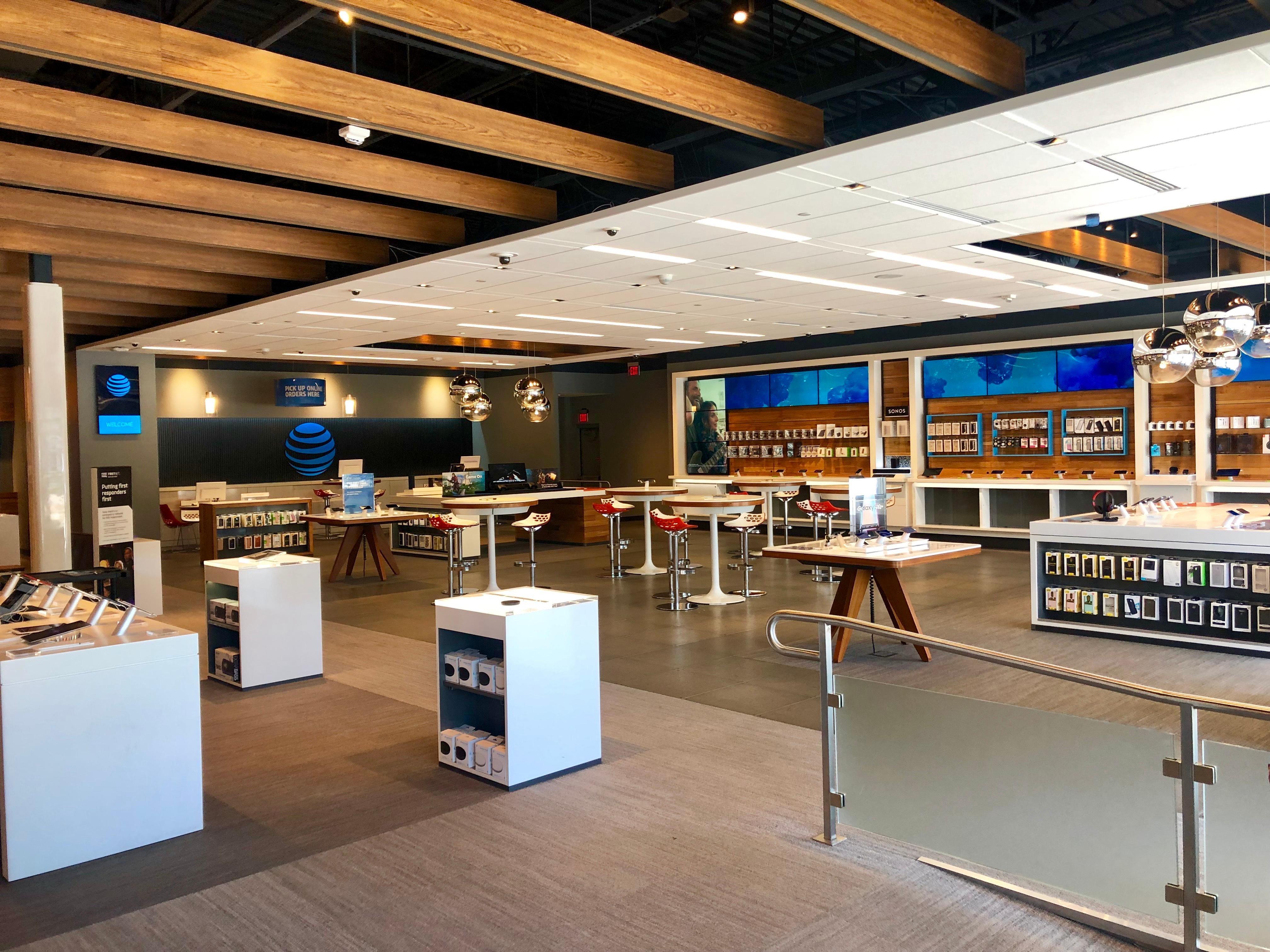 AT&T Store Photo