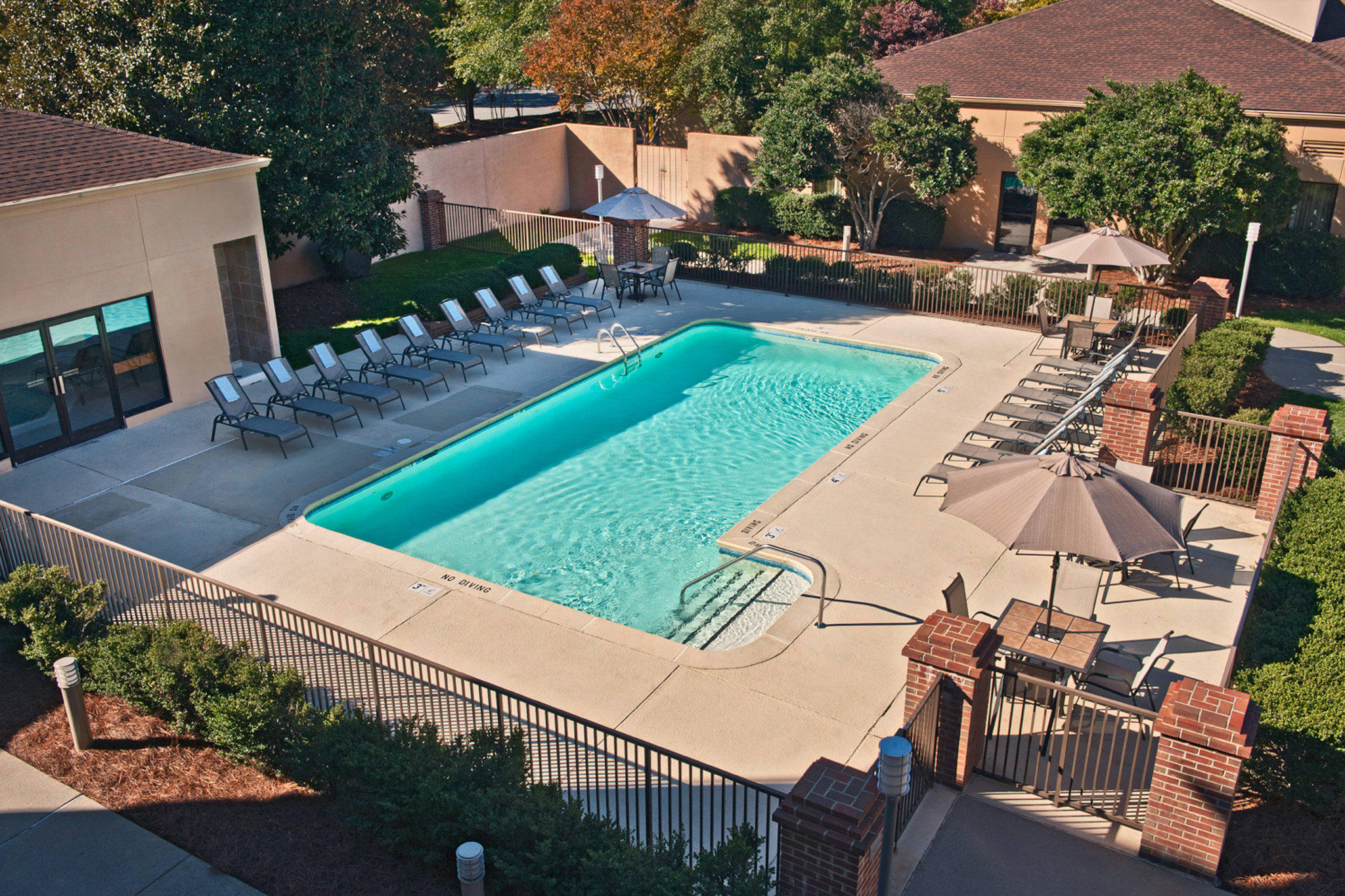 Courtyard by Marriott Raleigh-Durham Airport/Morrisville Photo