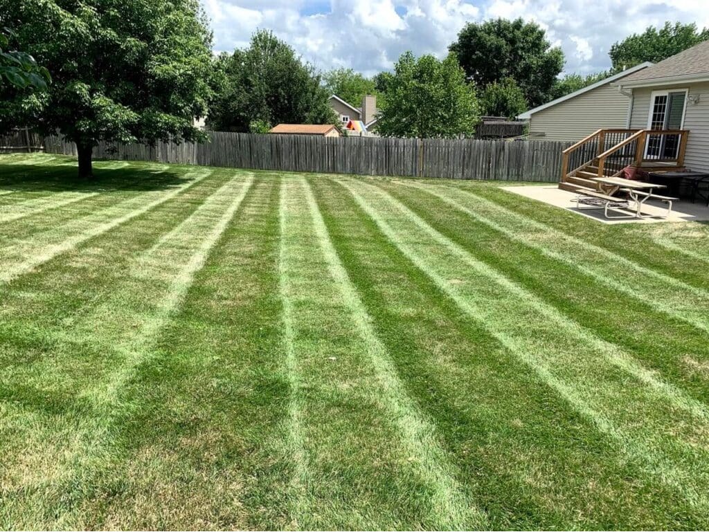 Kanger Lawns LLC Image