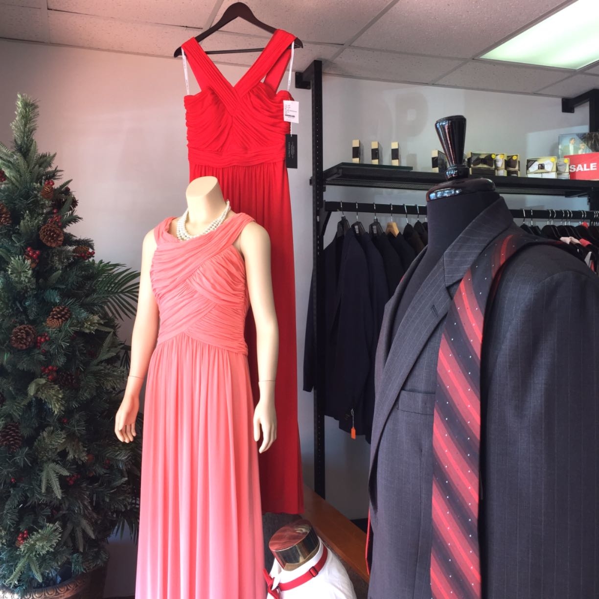 European Fashions Tailor Shop Image