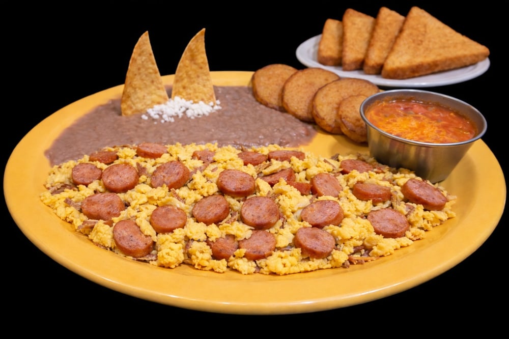 Huevos con Salchicha