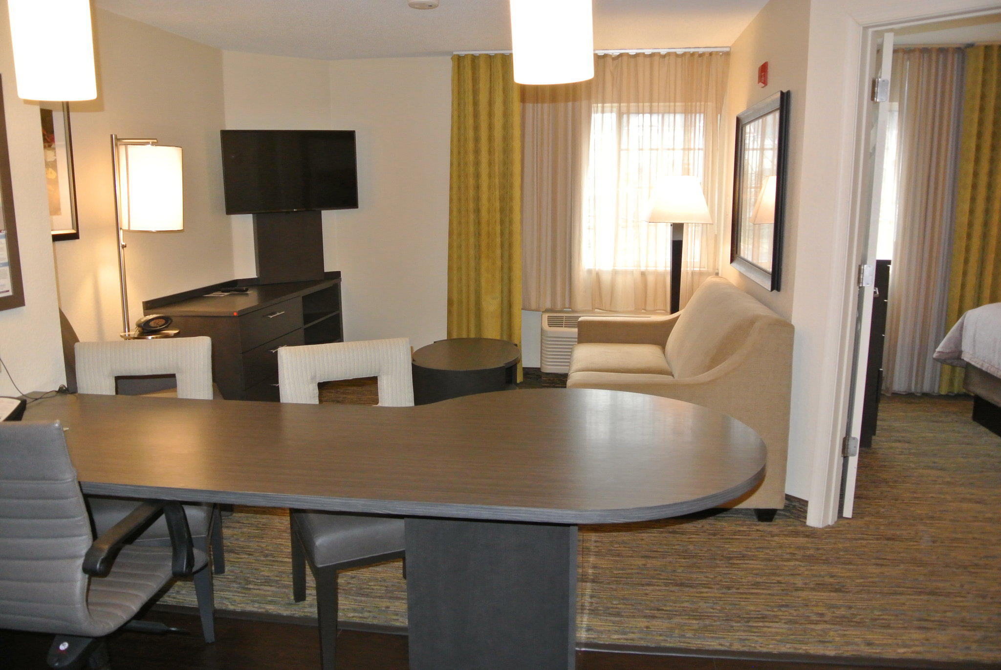 Candlewood Suites Washington-Fairfax Photo