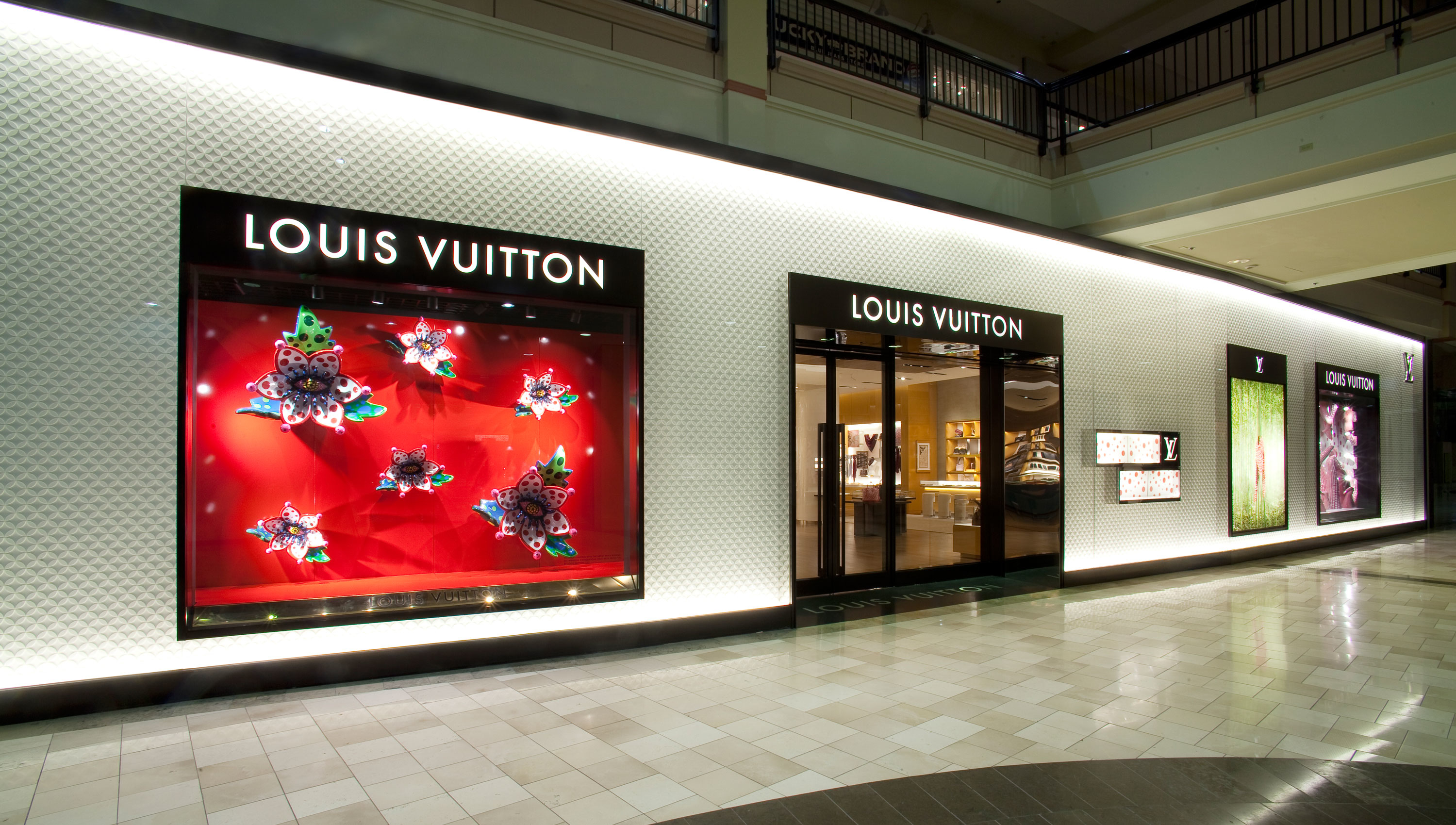Louis Vuitton Santa Clara Valley Fair Photo