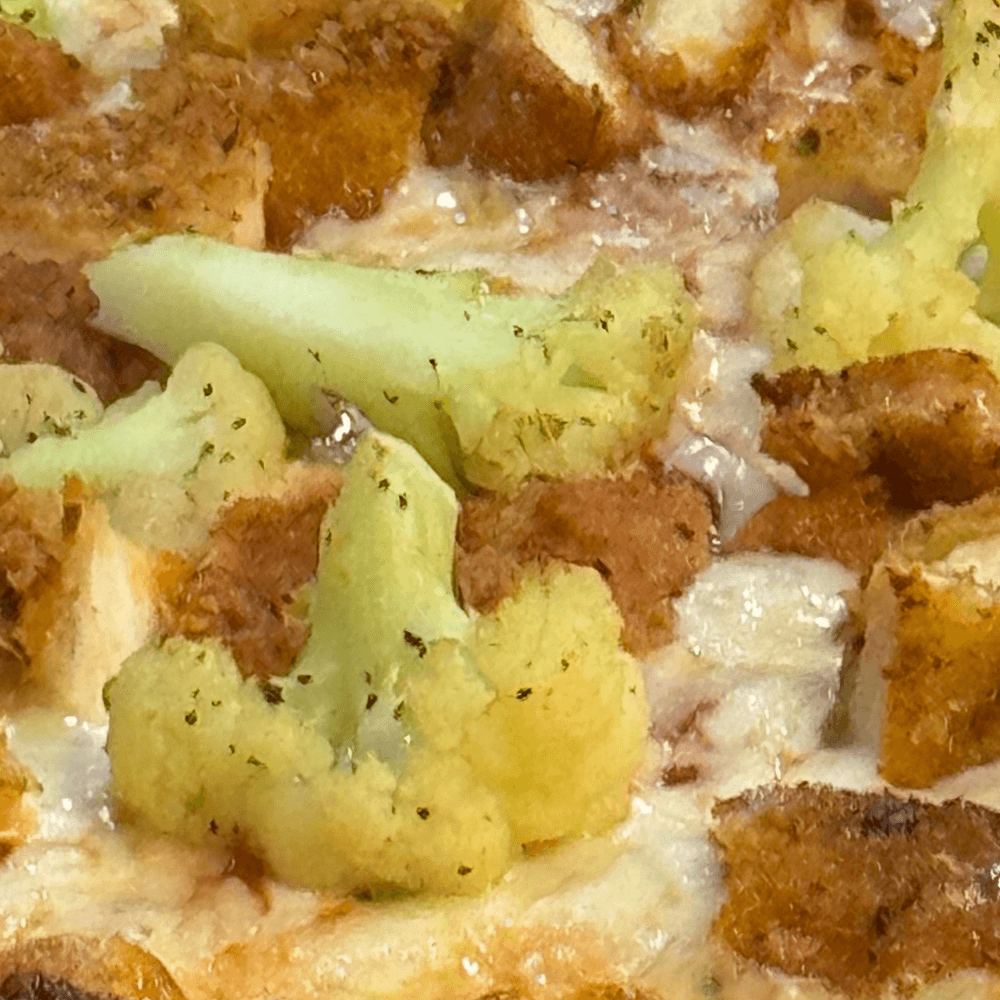 Chicken & Broccoli Pizza