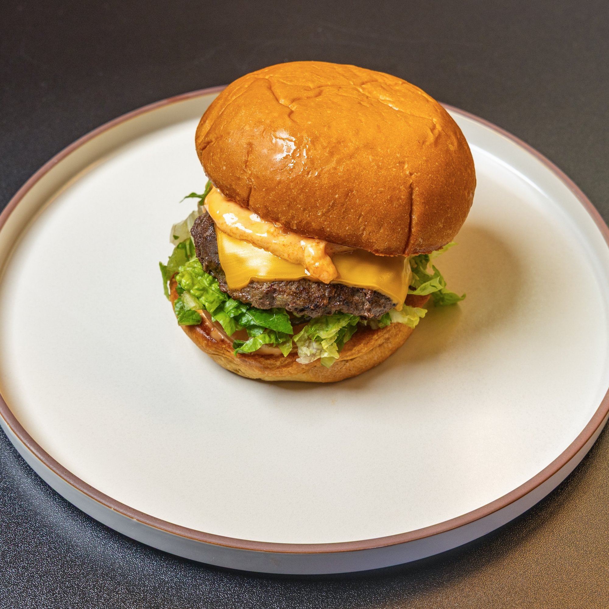 AHLAN Signature Burger