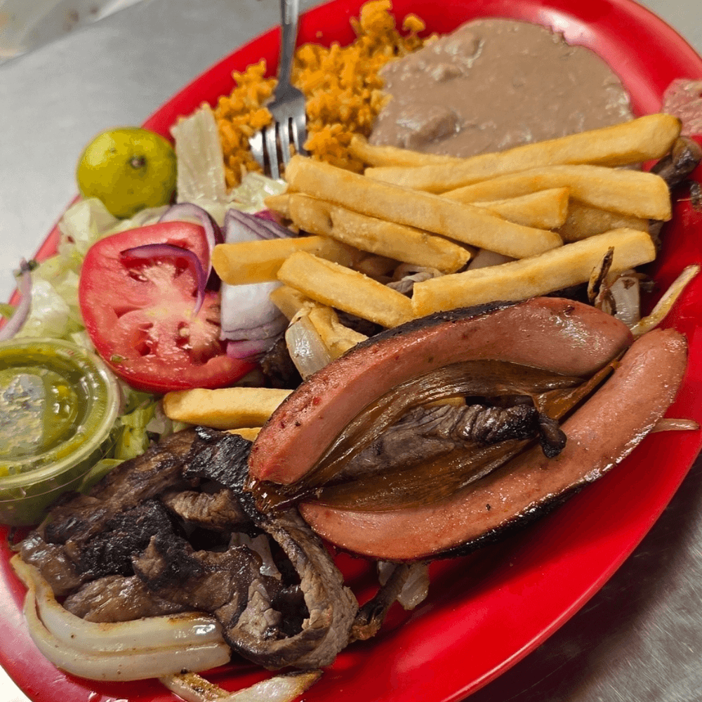 Asada Con Hot Link Plate