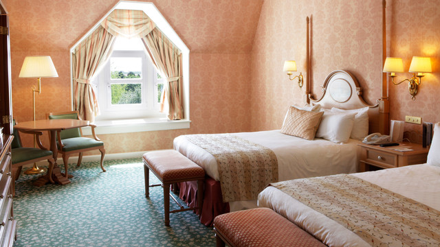 Images Disneyland Hotel