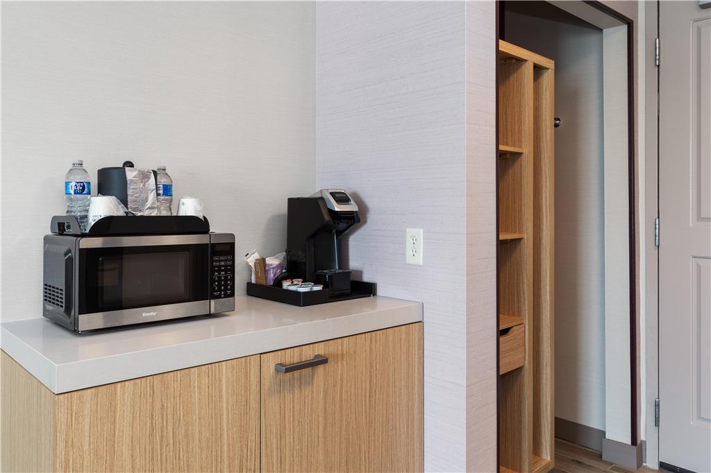 Hilton Garden Inn Auburn Image